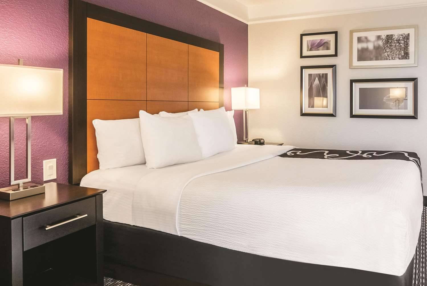 La Quinta by Wyndham Orlando Airport North