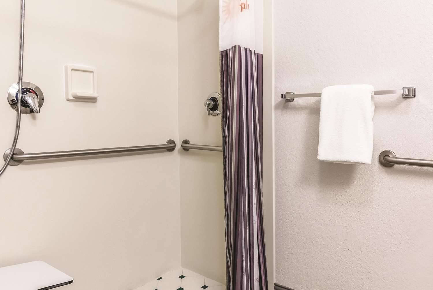 La Quinta by Wyndham Orlando Airport North