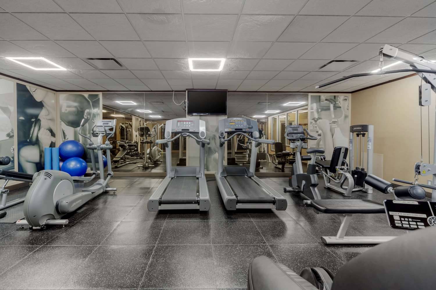 Best Western Premier Denham Inn & Suites