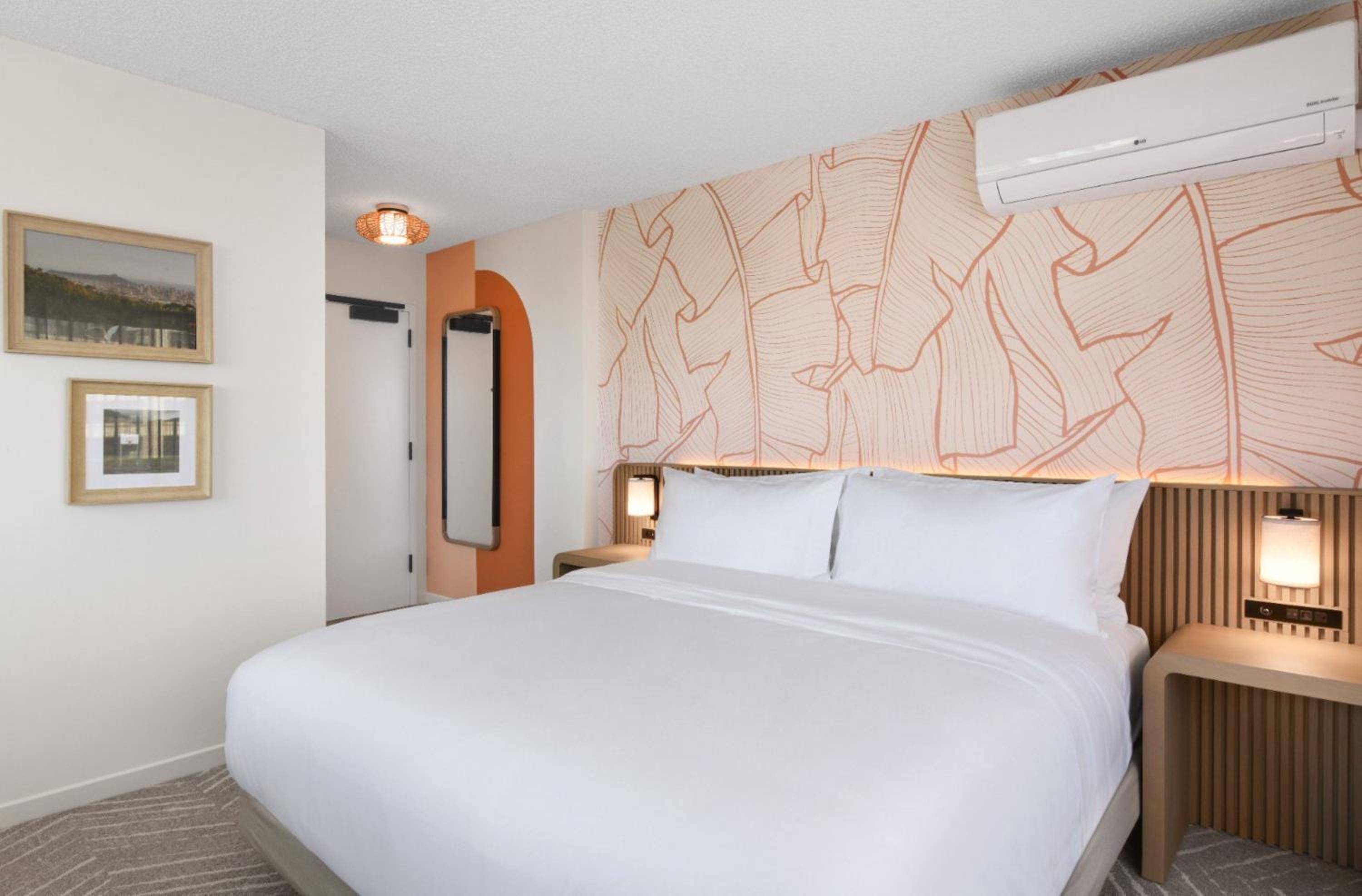 Ambassador Waikiki, Tapestry Collection by Hilton