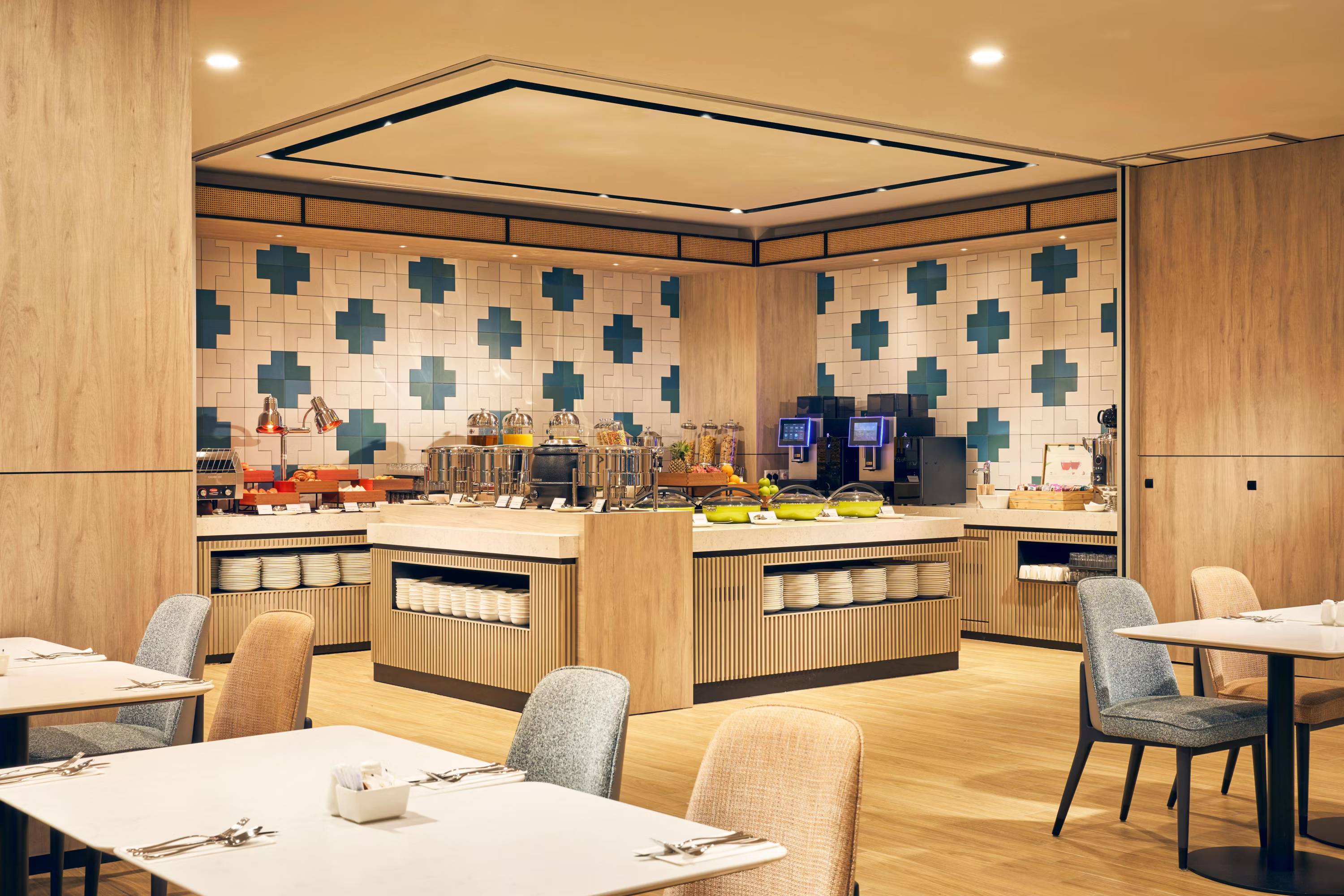 Holiday Inn Express & Suites Singapore Novena by IHG