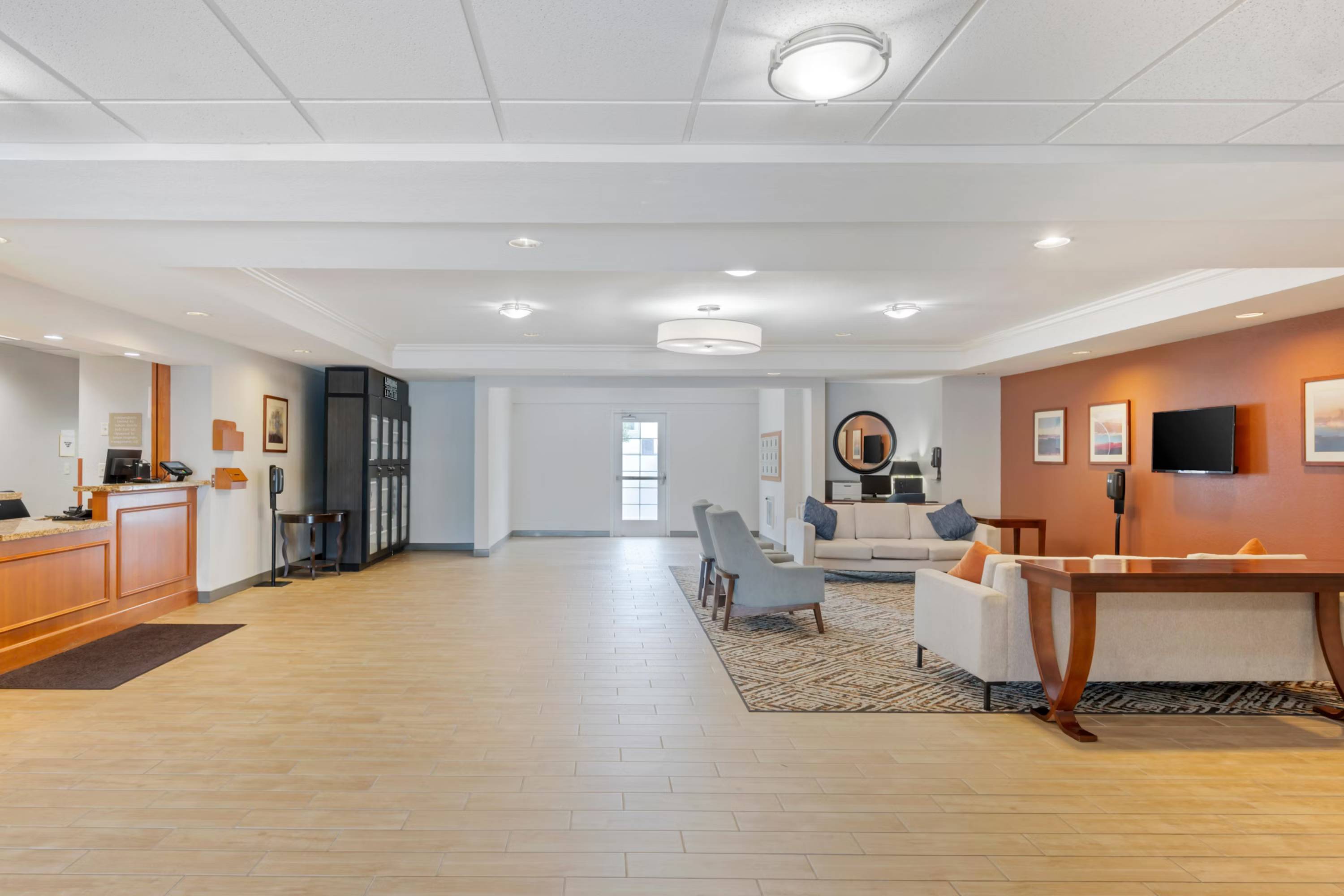 Candlewood Suites Indianapolis East by IHG