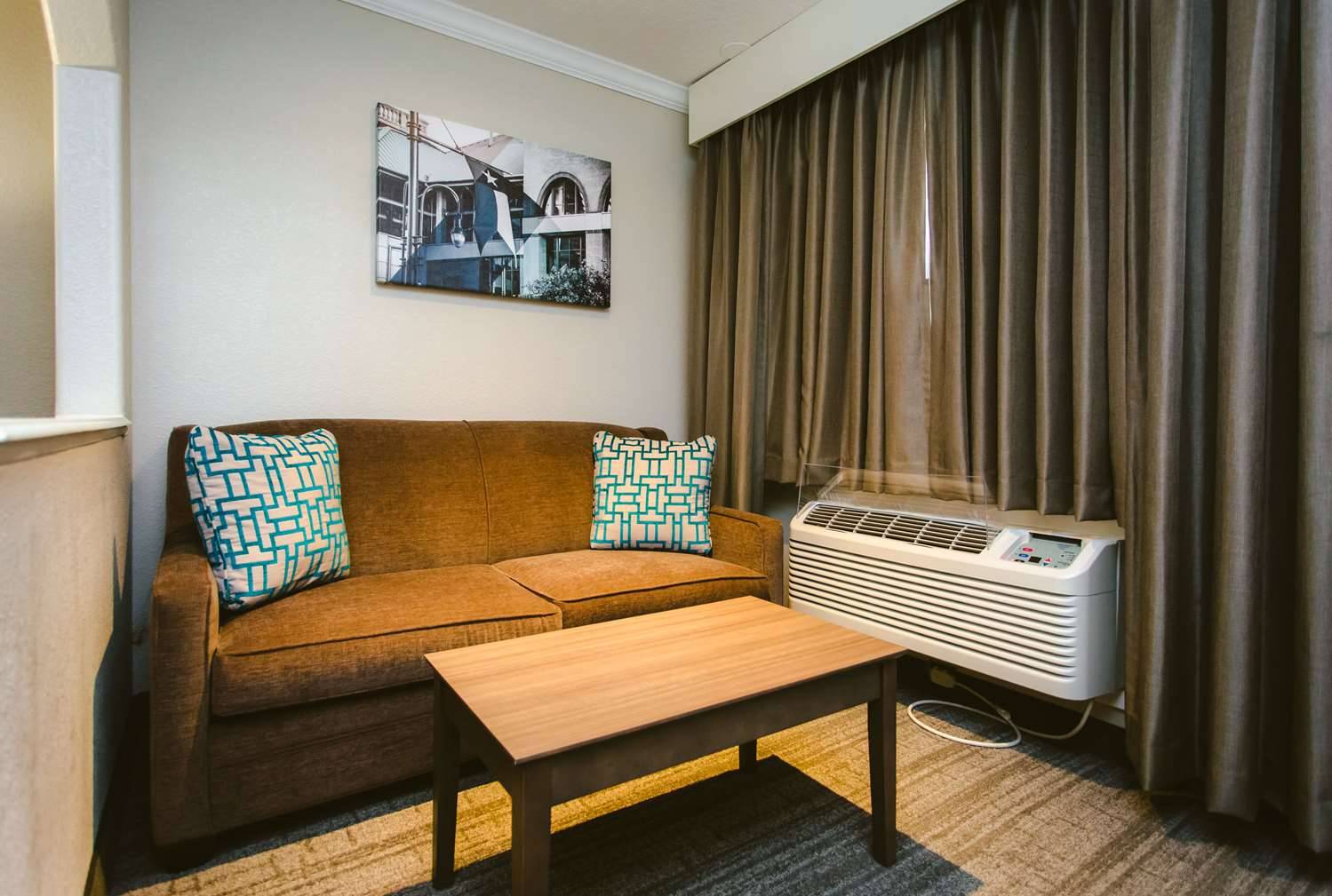 Best Western Pearland Inn
