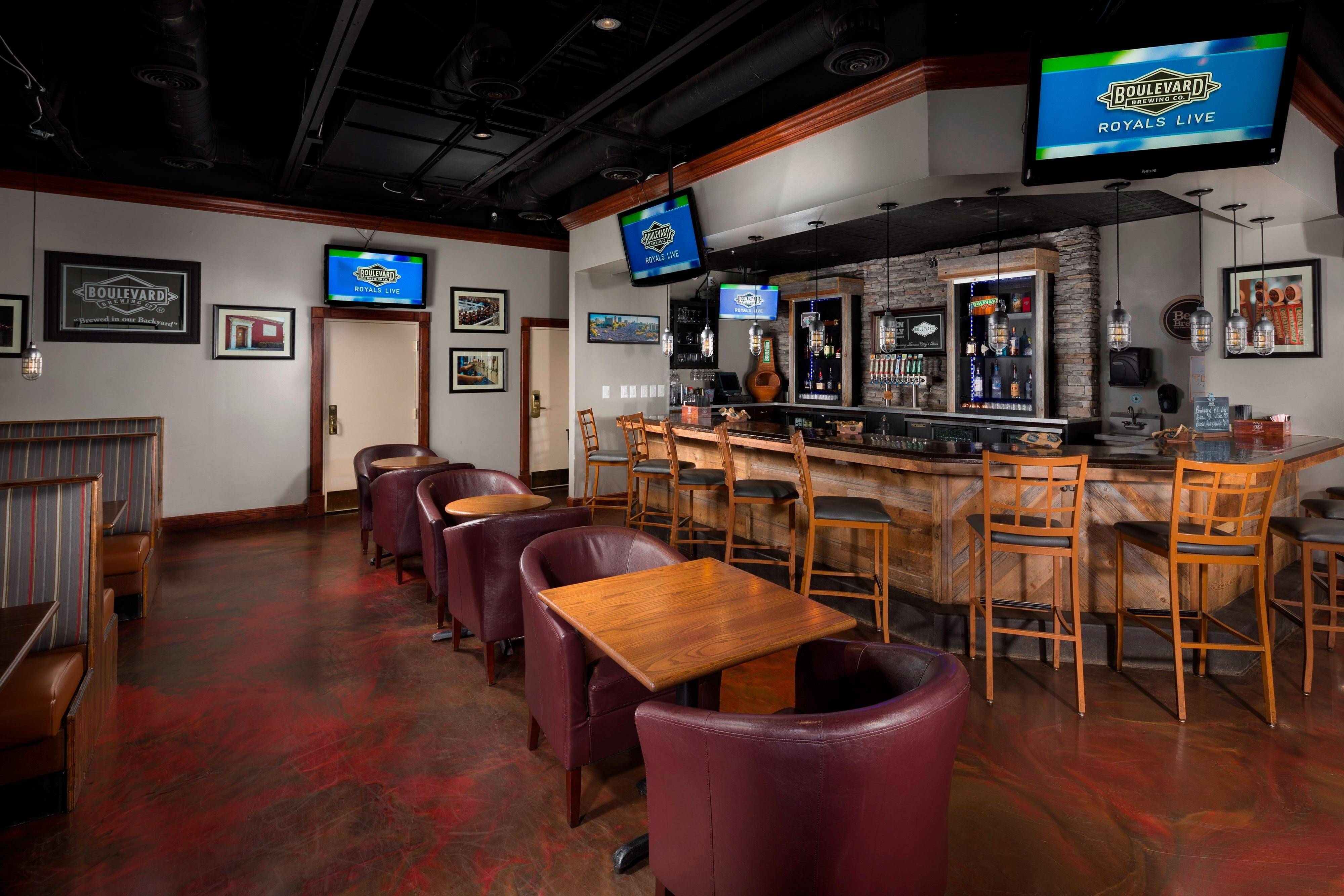 Four Points by Sheraton Kansas City Airport