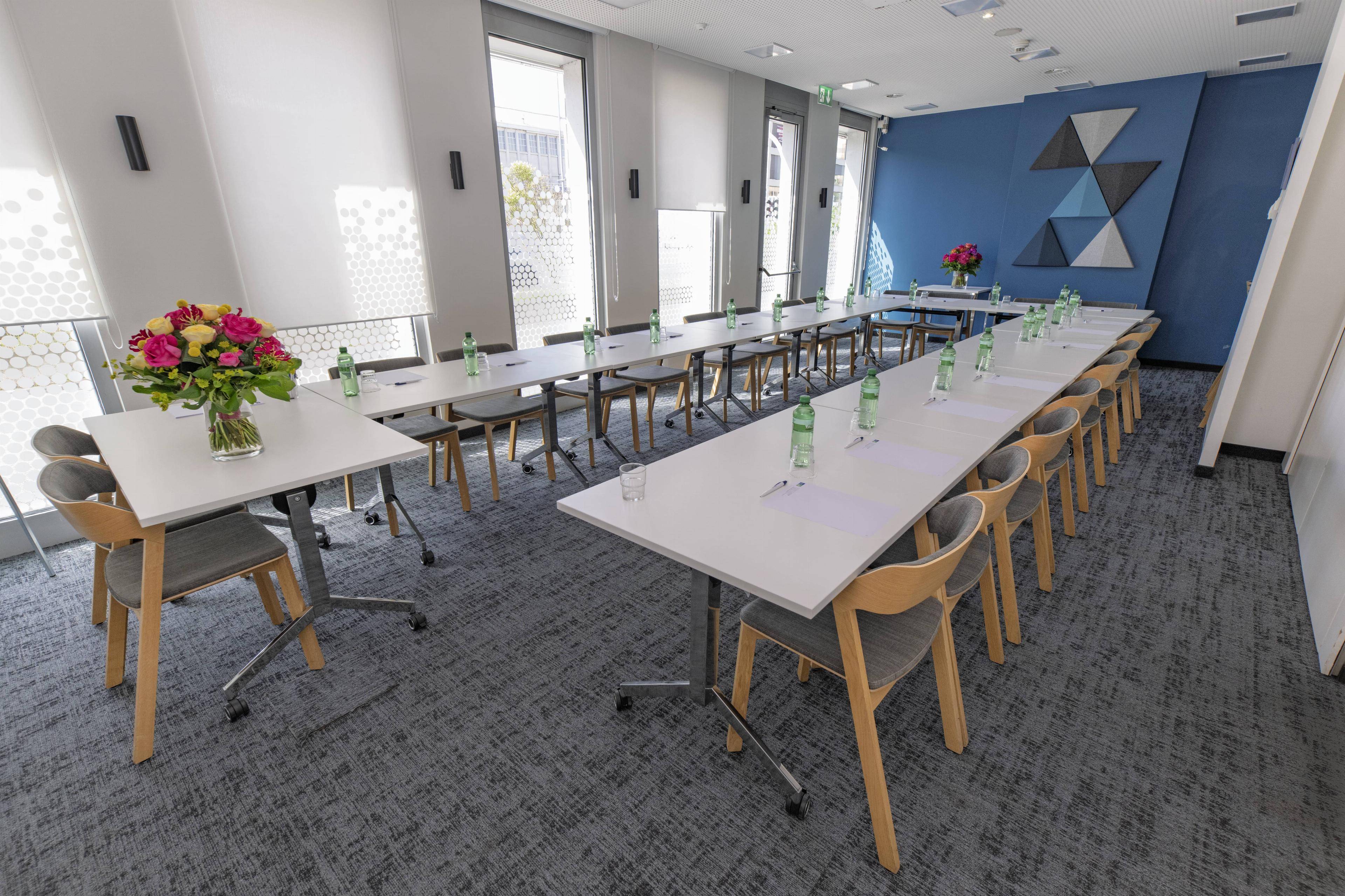 Holiday Inn Express Geneva Airport by IHG