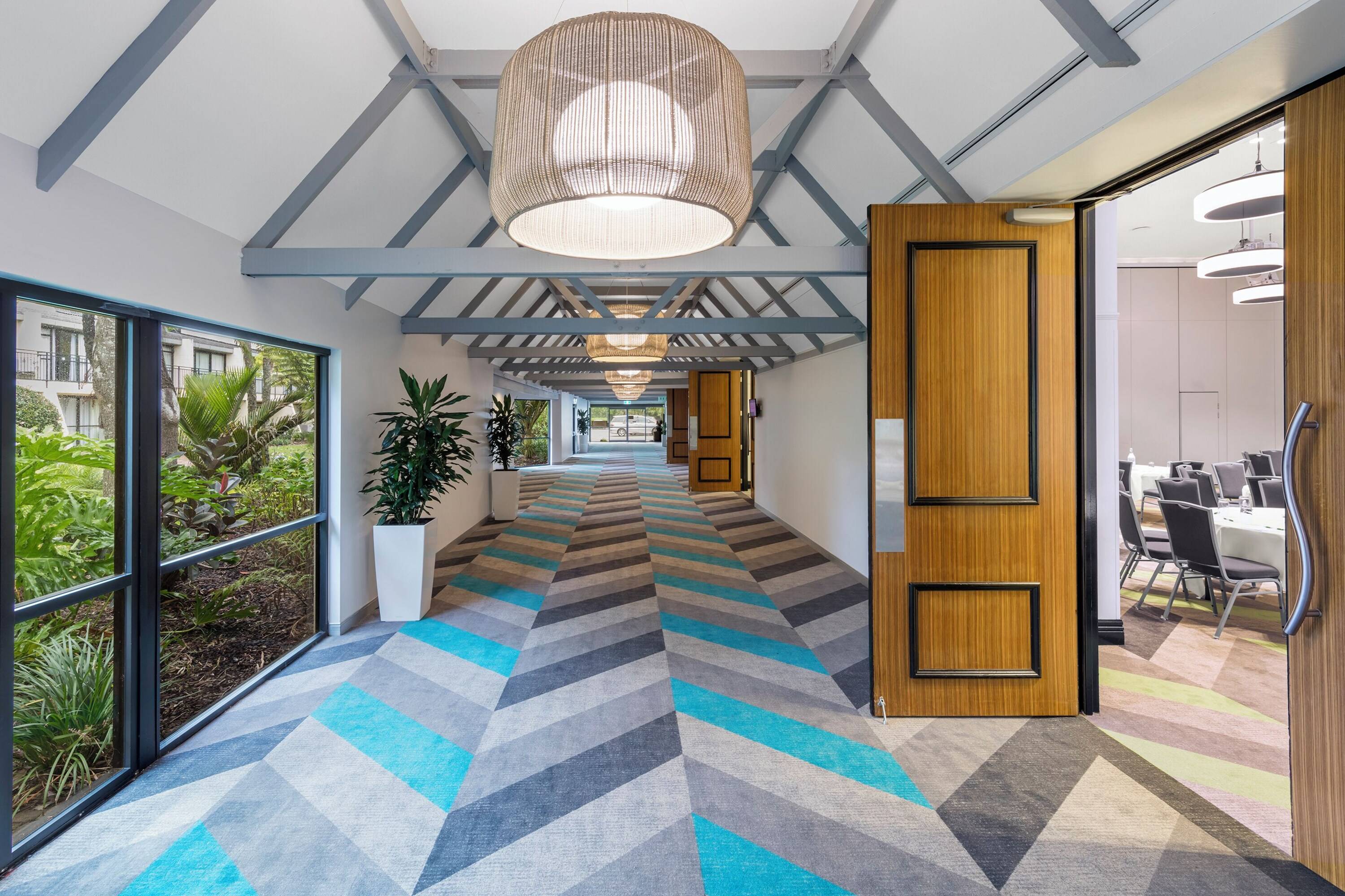 Holiday Inn Auckland Airport by IHG