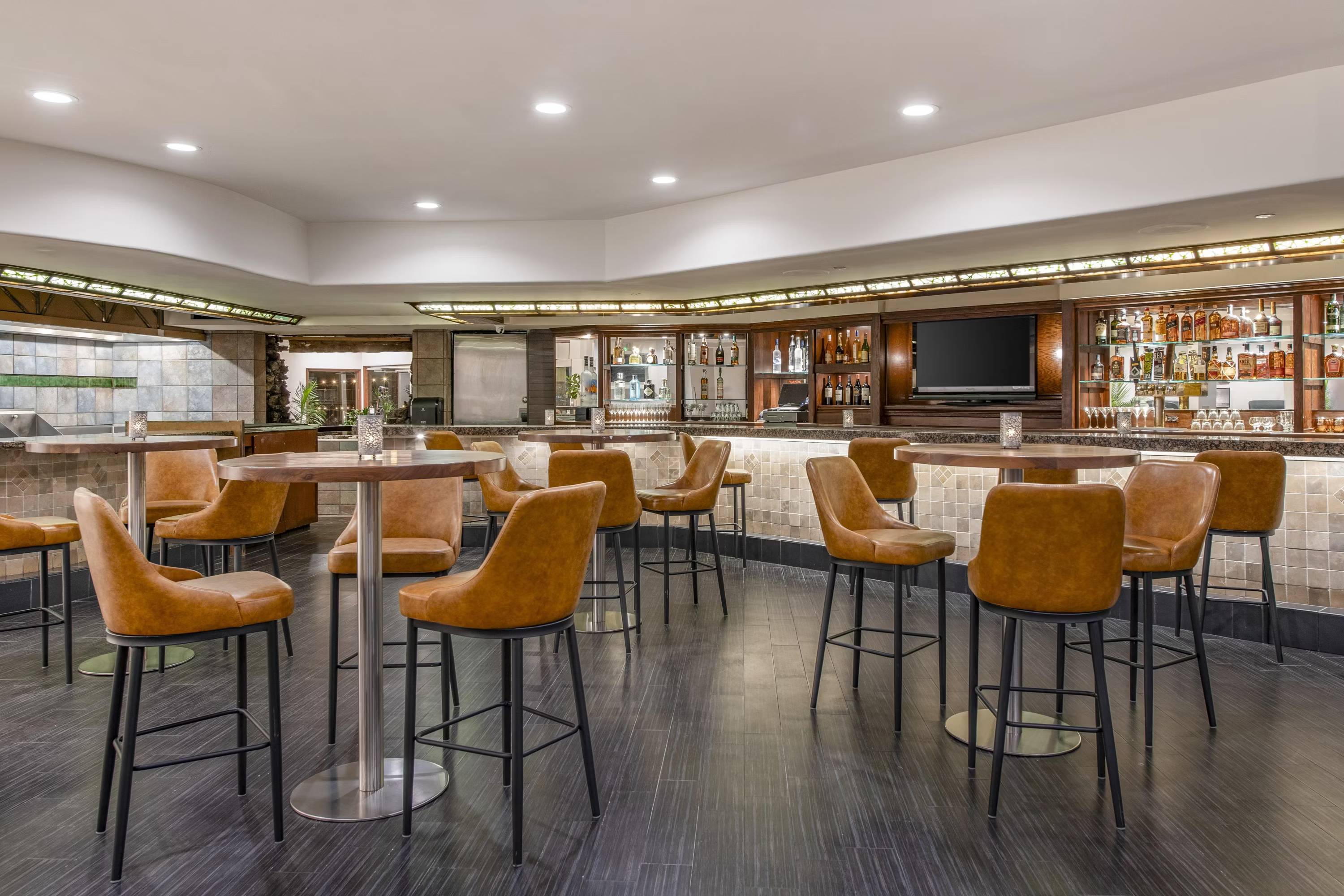 Crowne Plaza Hotel Mission Valley by IHG