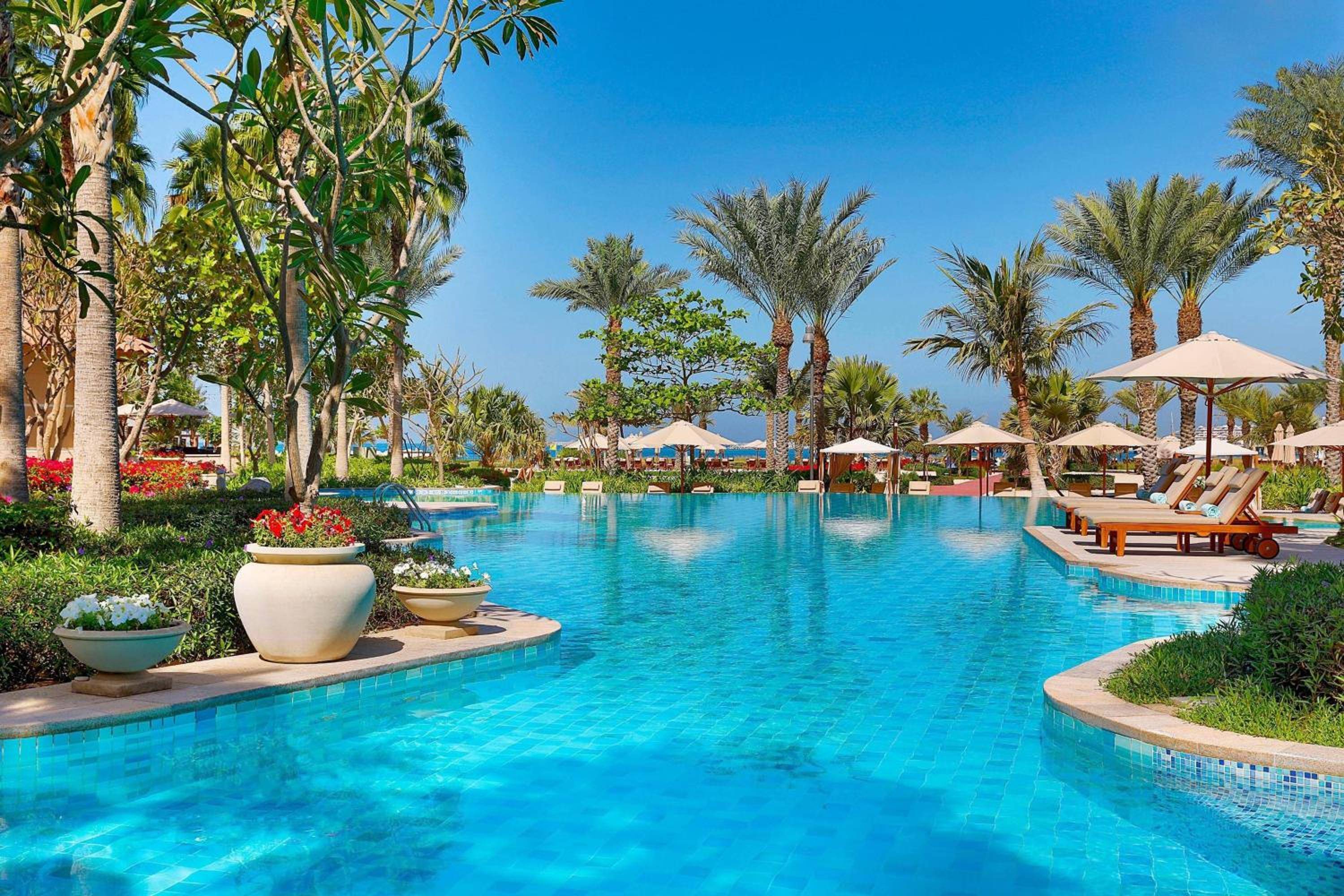 Test Daypass: The Ritz-Carlton, Dubai