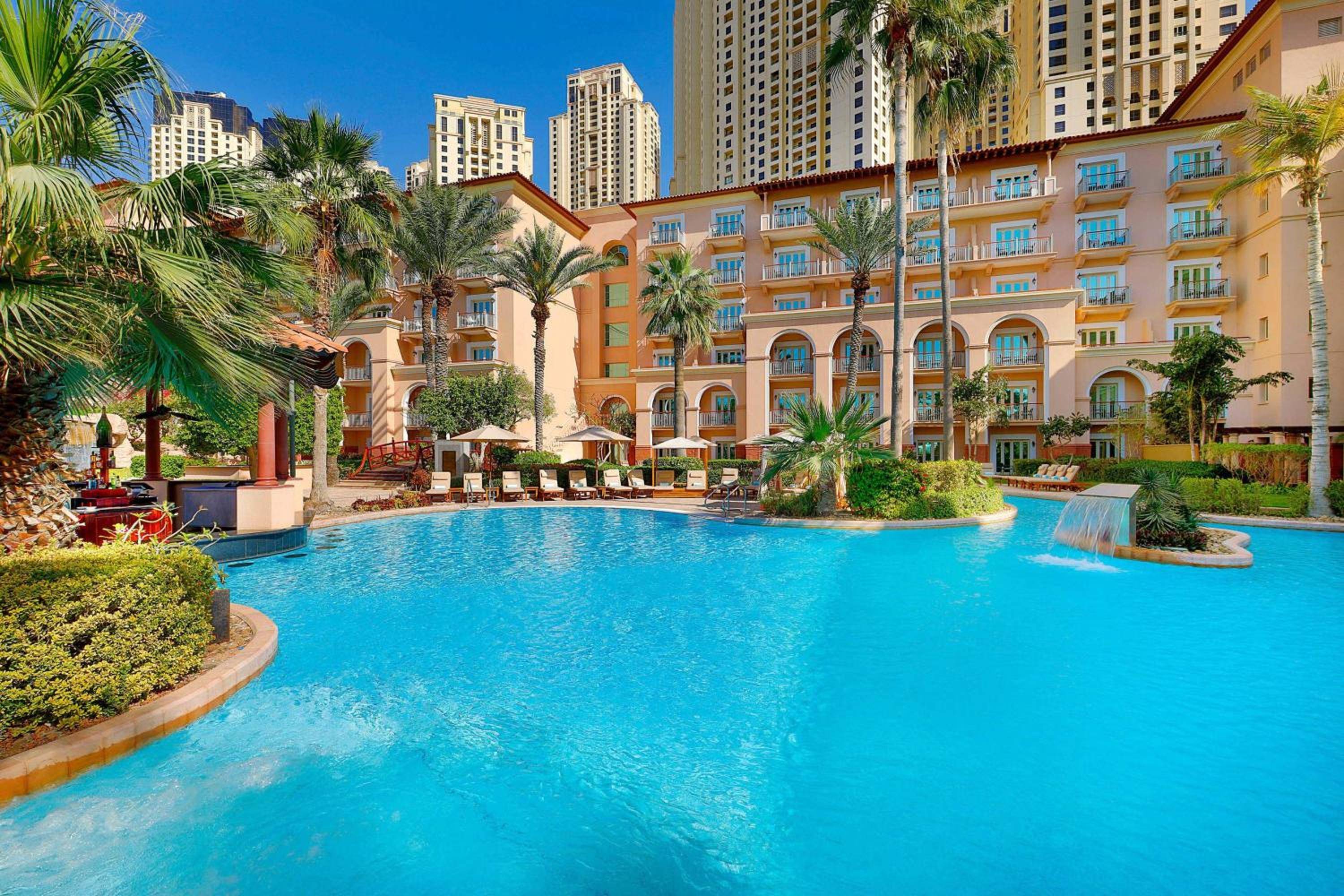 Test Daypass: The Ritz-Carlton, Dubai