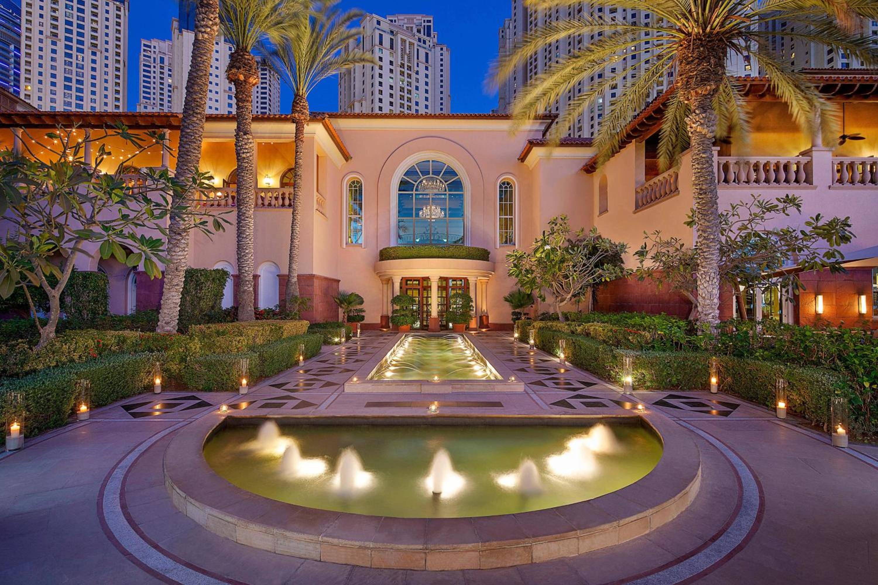 Test Daypass: The Ritz-Carlton, Dubai