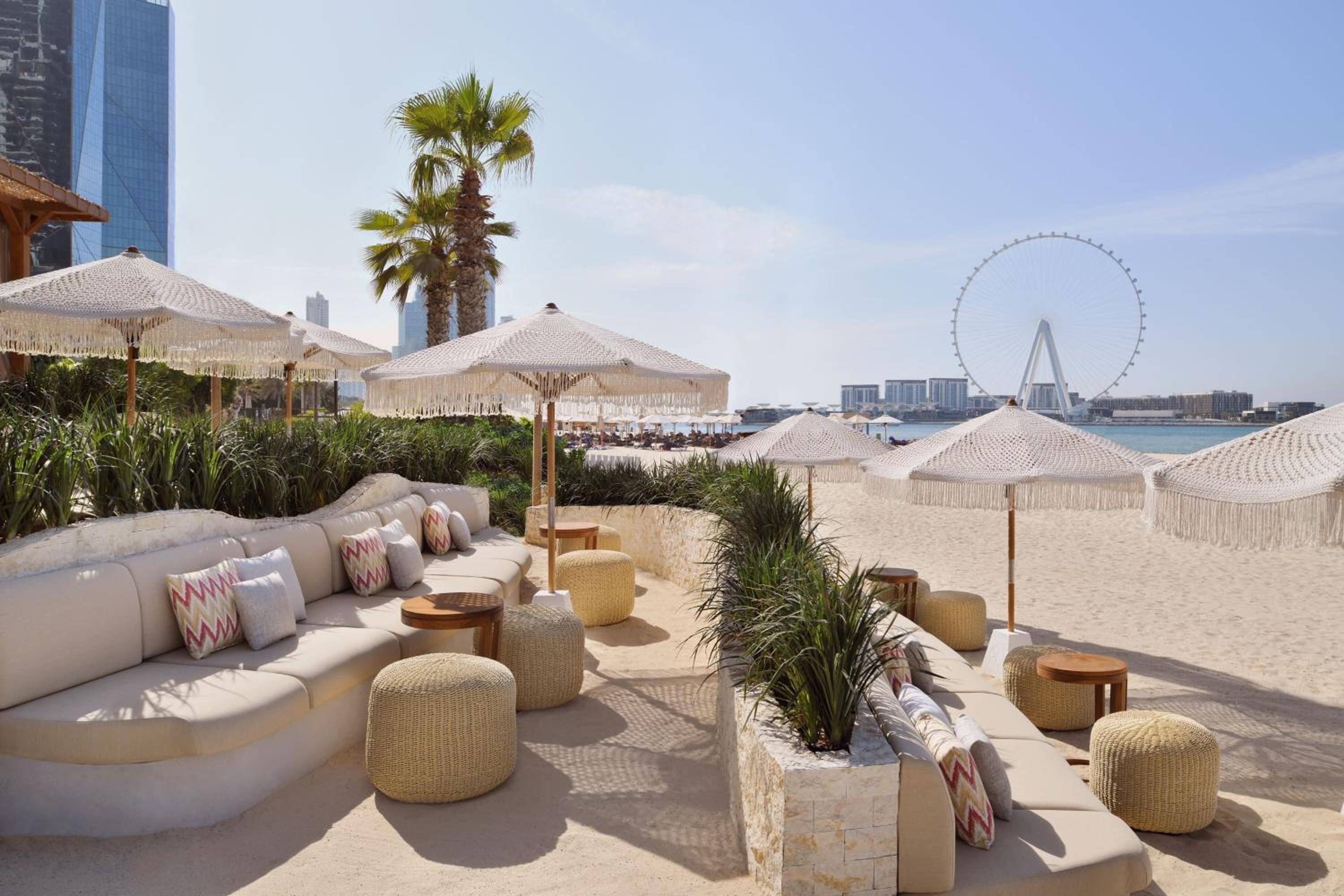 Test Daypass: The Ritz-Carlton, Dubai