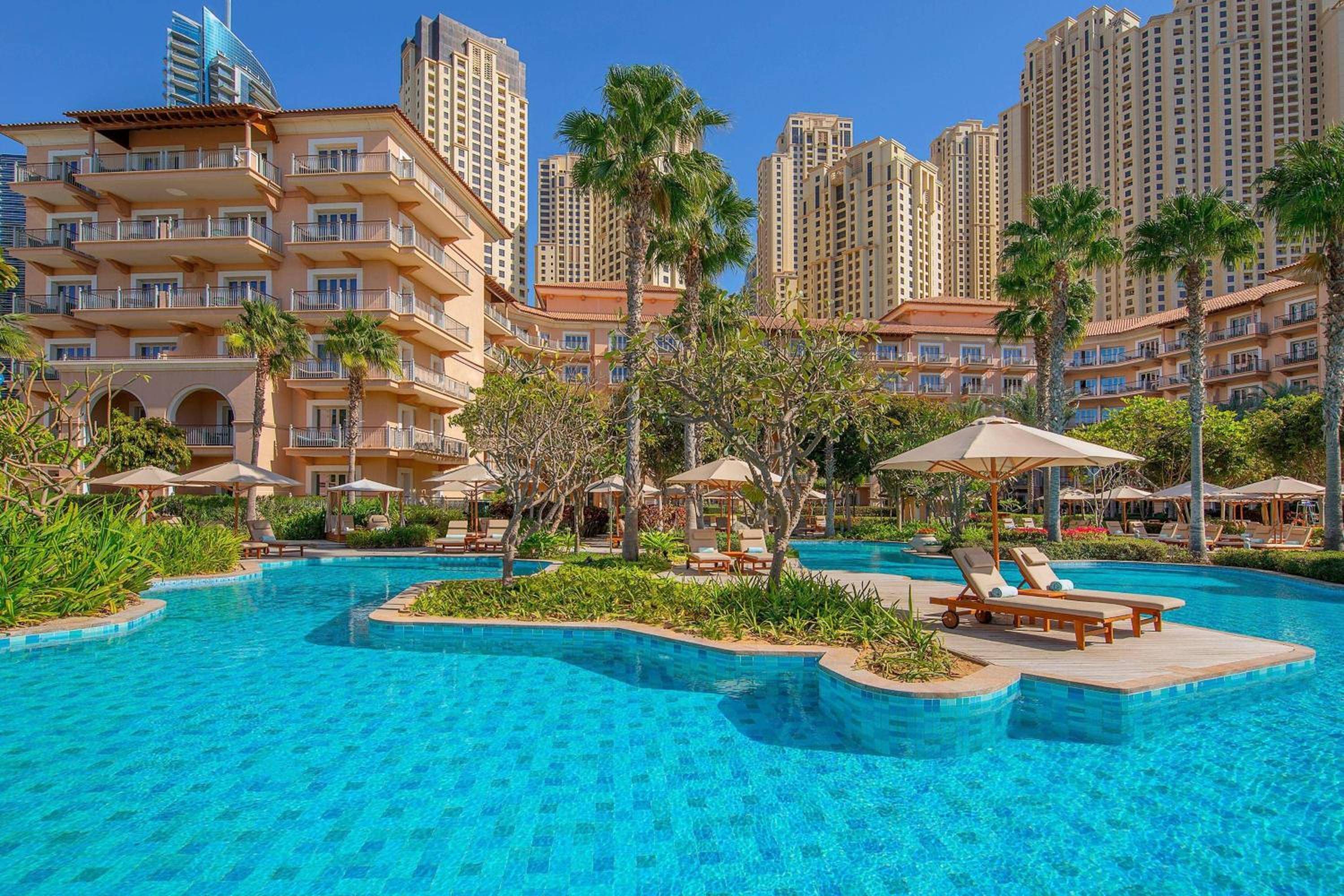 Test Daypass: The Ritz-Carlton, Dubai