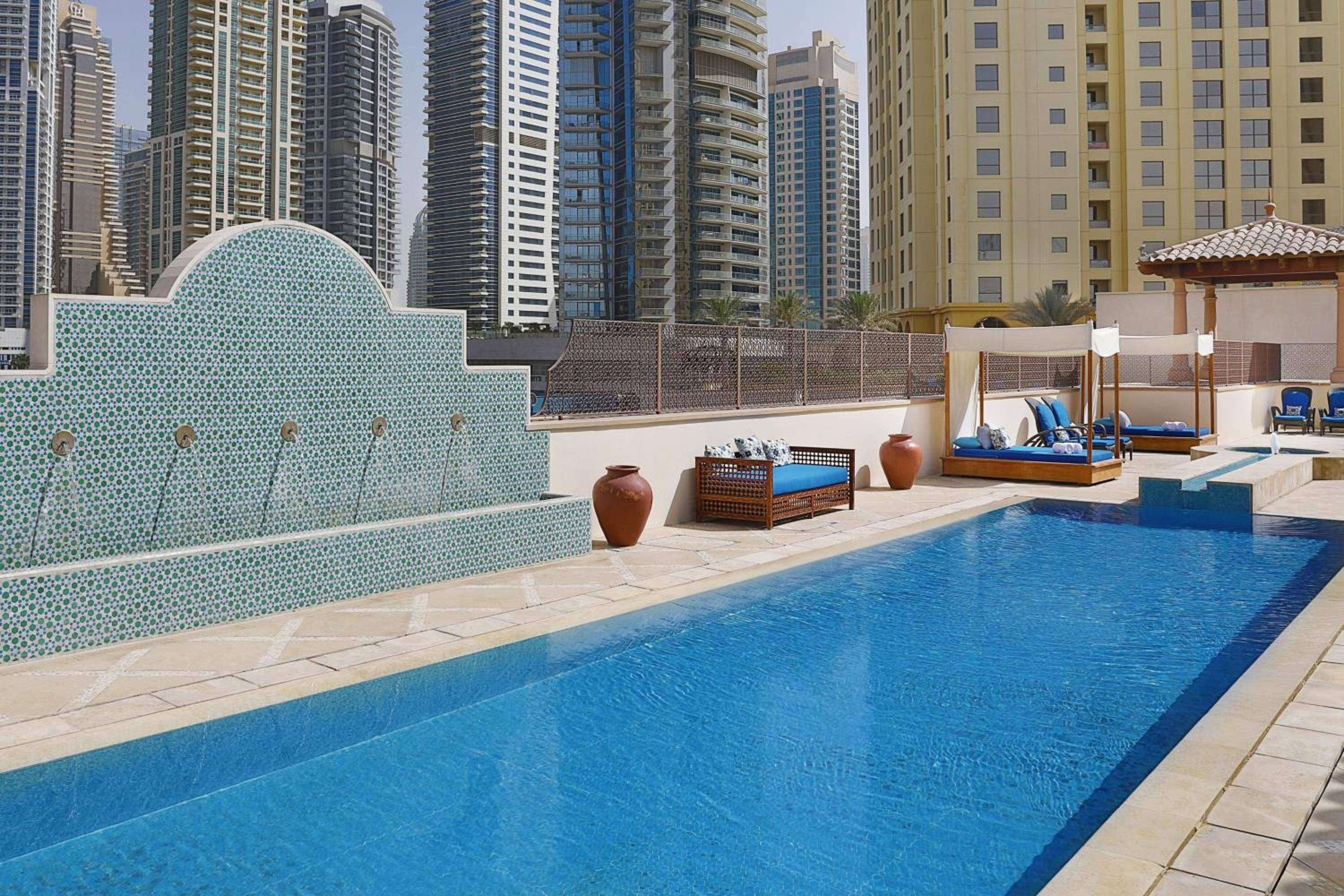 Test Daypass: The Ritz-Carlton, Dubai