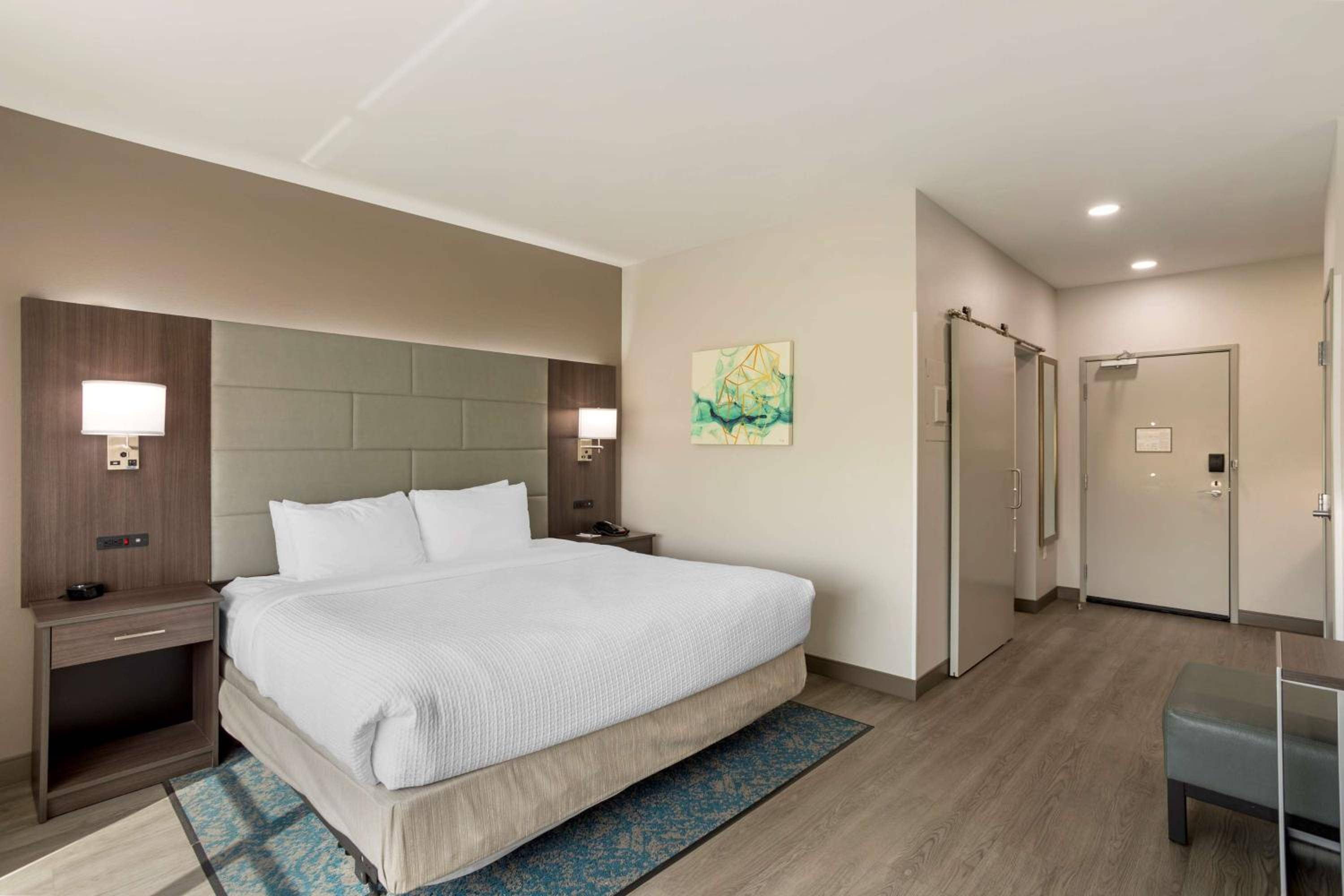 Best Western Plus Executive Residency Antioch Inn