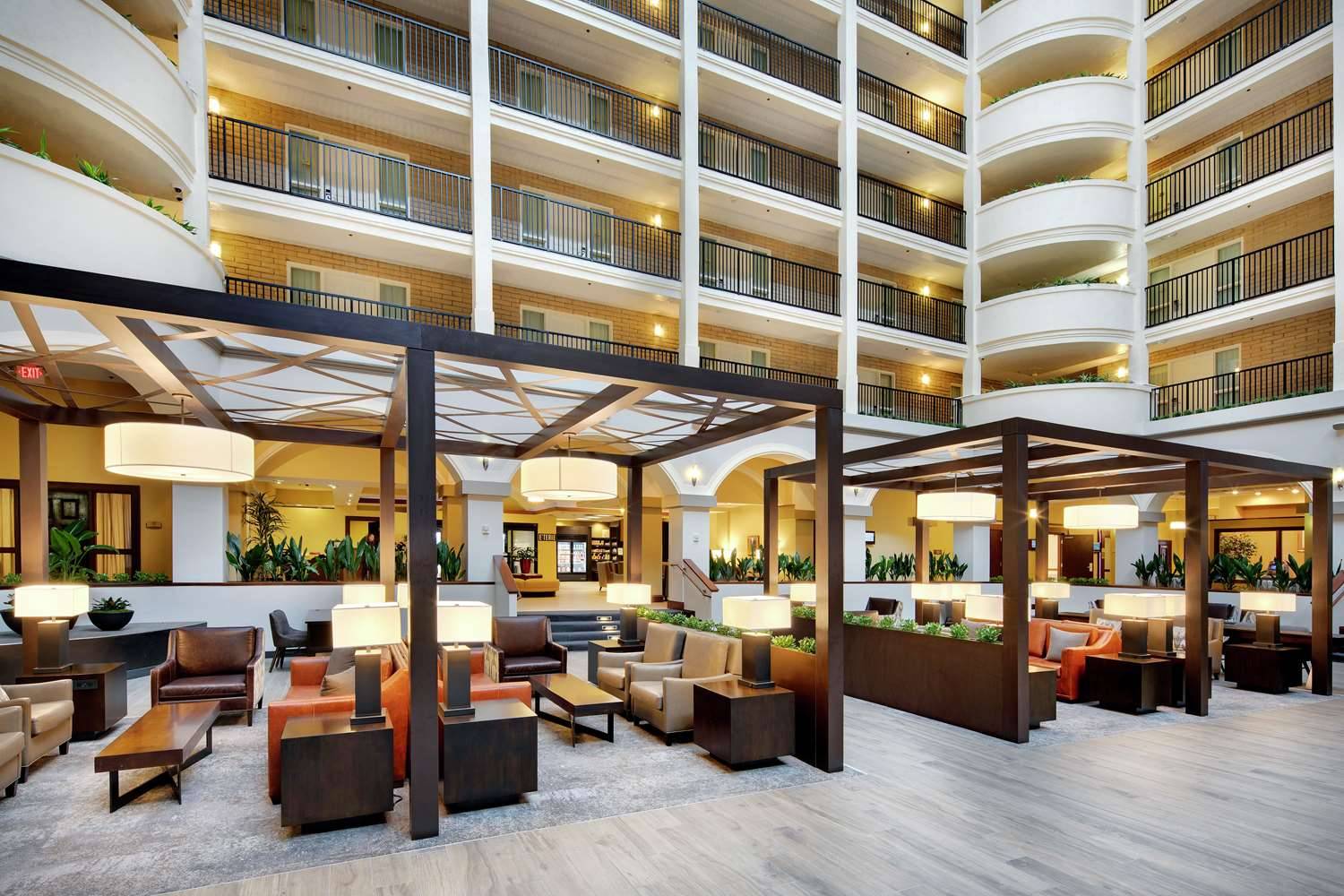 Embassy Suites Dallas - Park Central Area