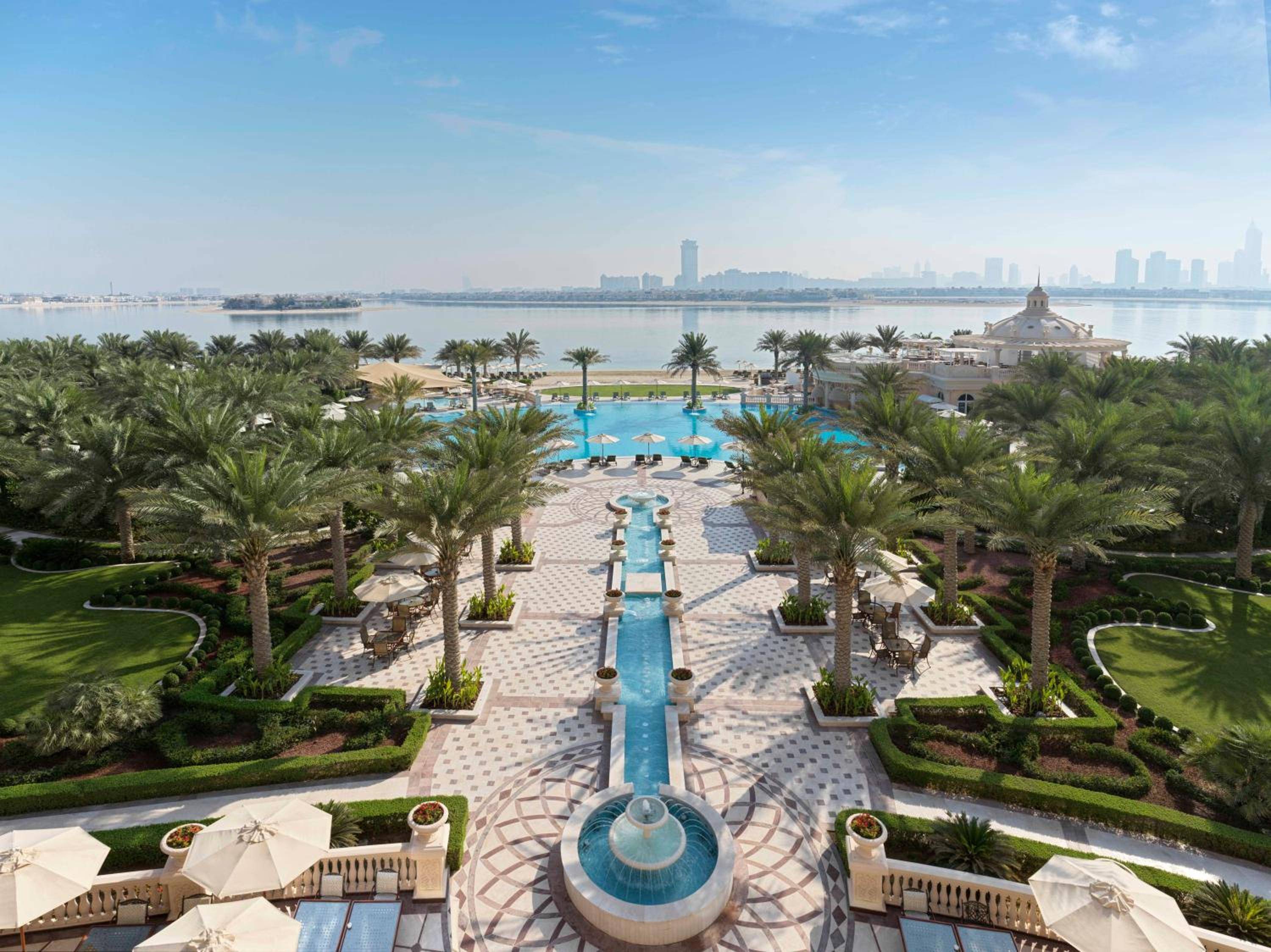 Test Daypass: Raffles The Palm