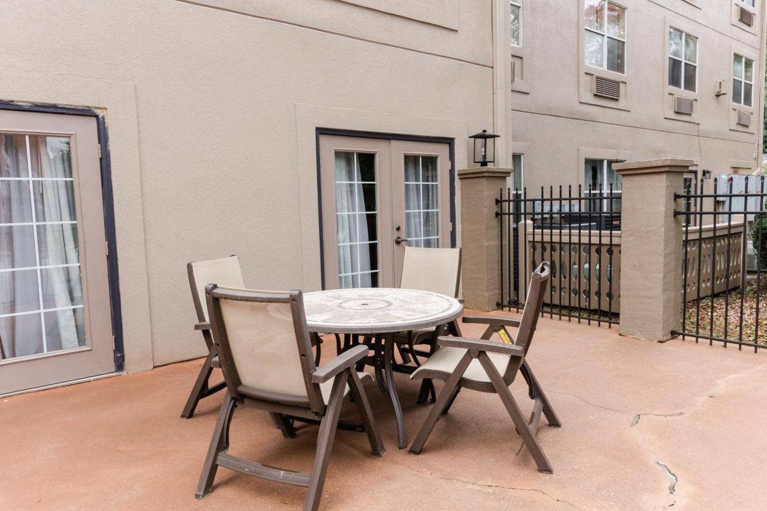 Country Inn & Suites by Radisson, Norcross, GA