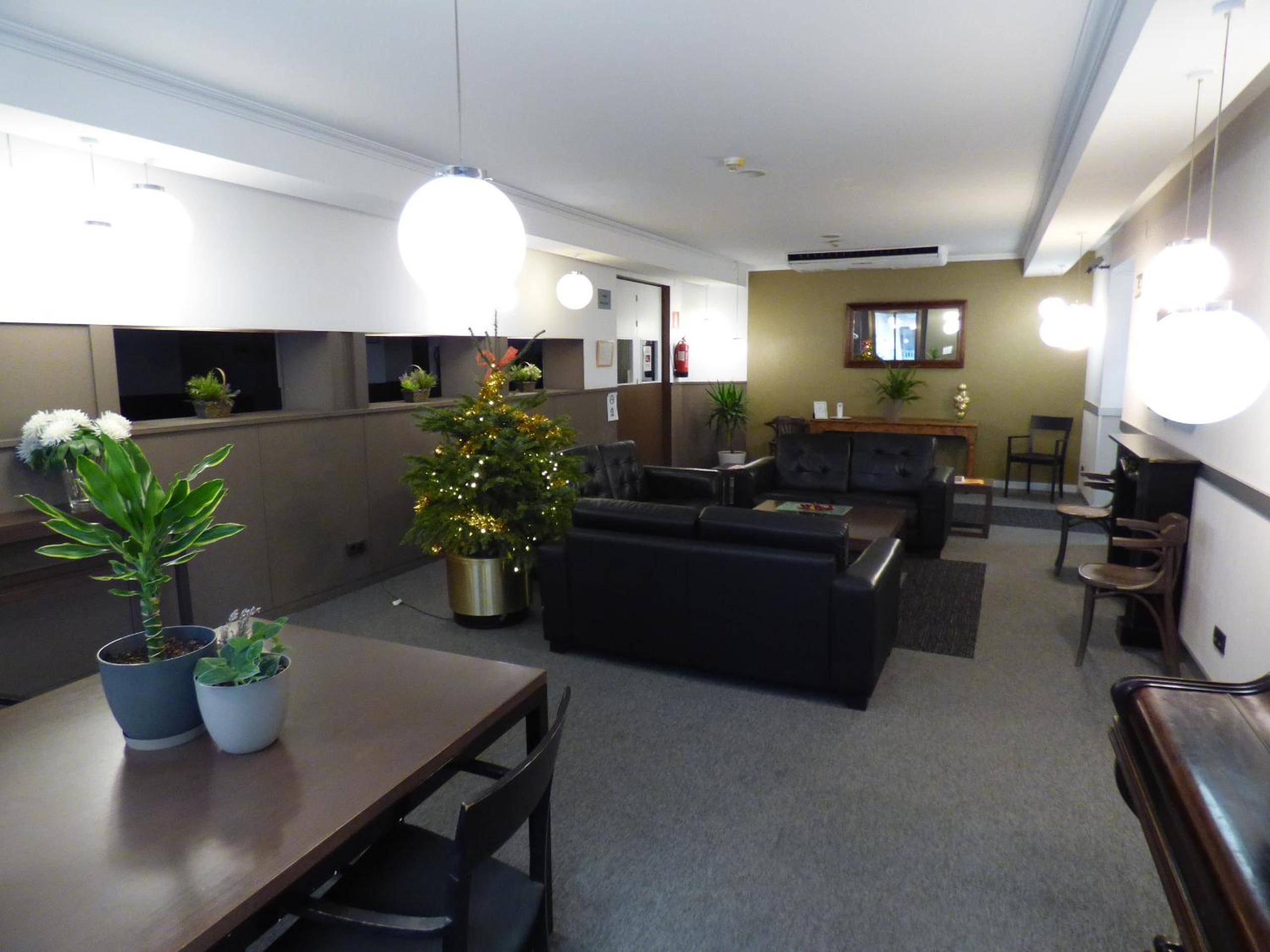 Hotel Moderno BCN