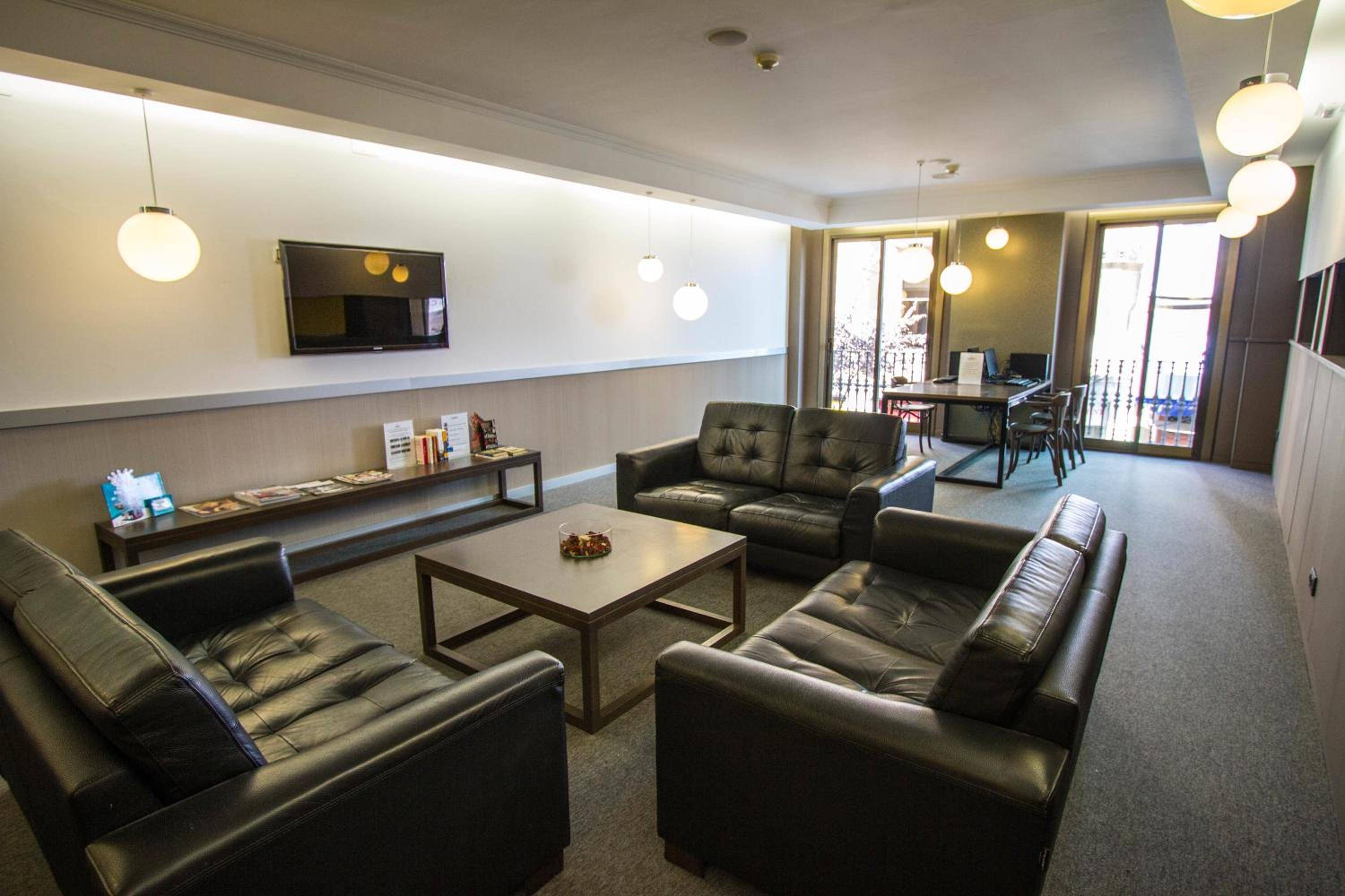 Hotel Moderno BCN