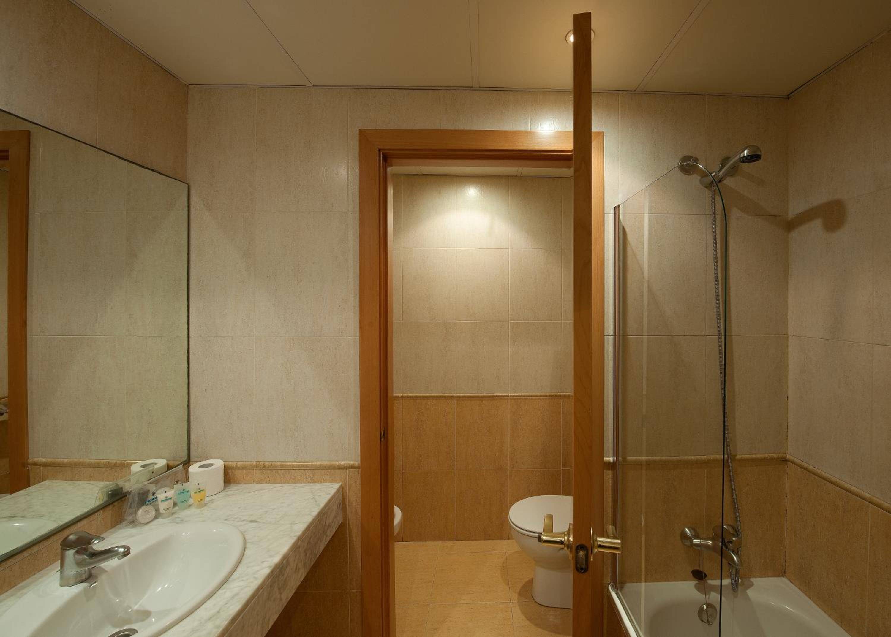 Hotel Moderno BCN