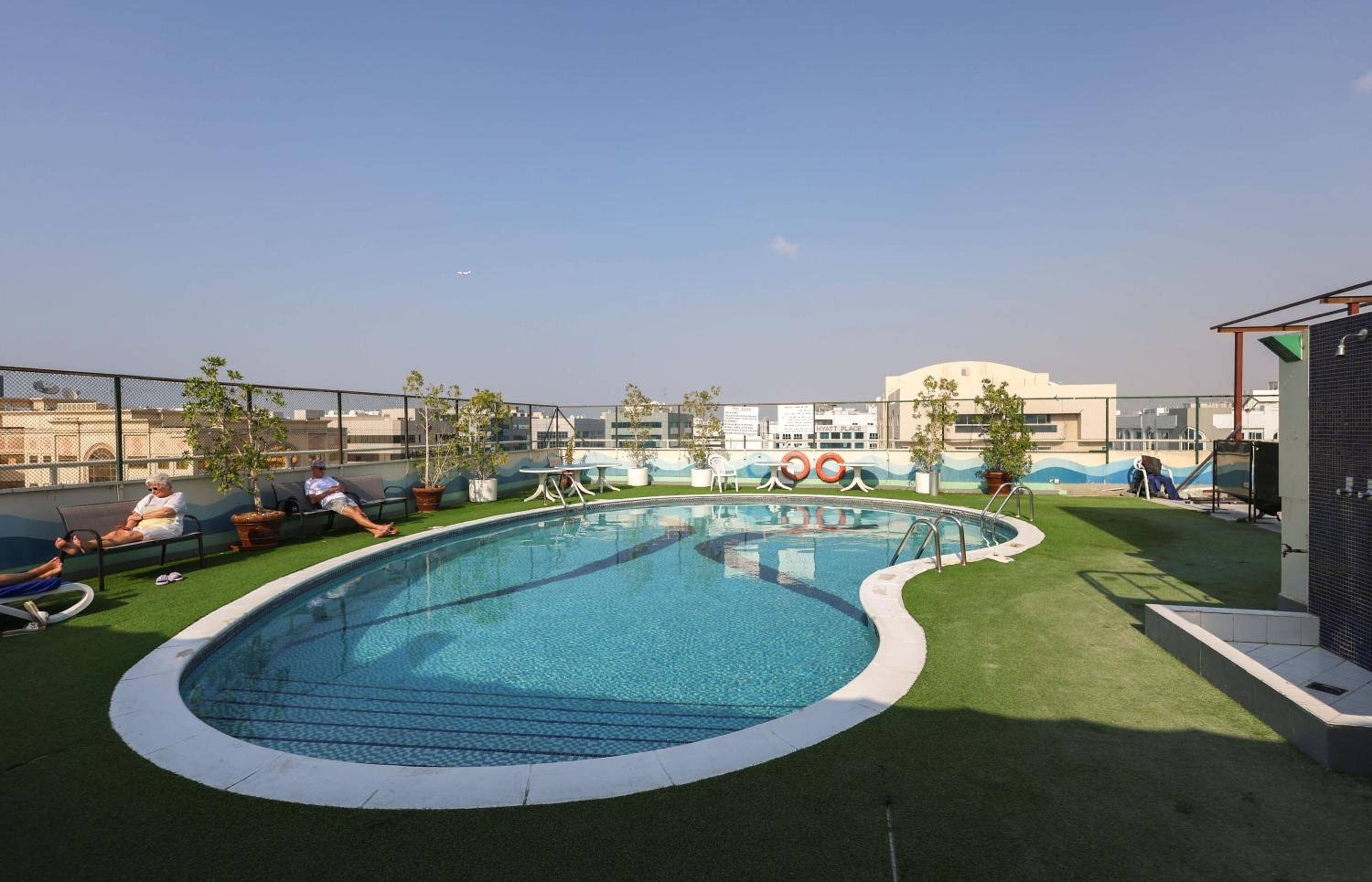 Aavri Hotel