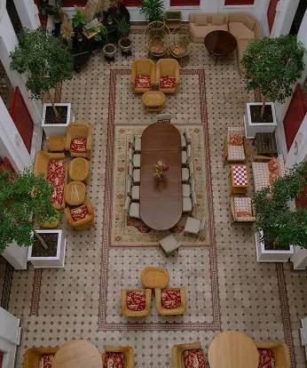 The Luxe Plaza