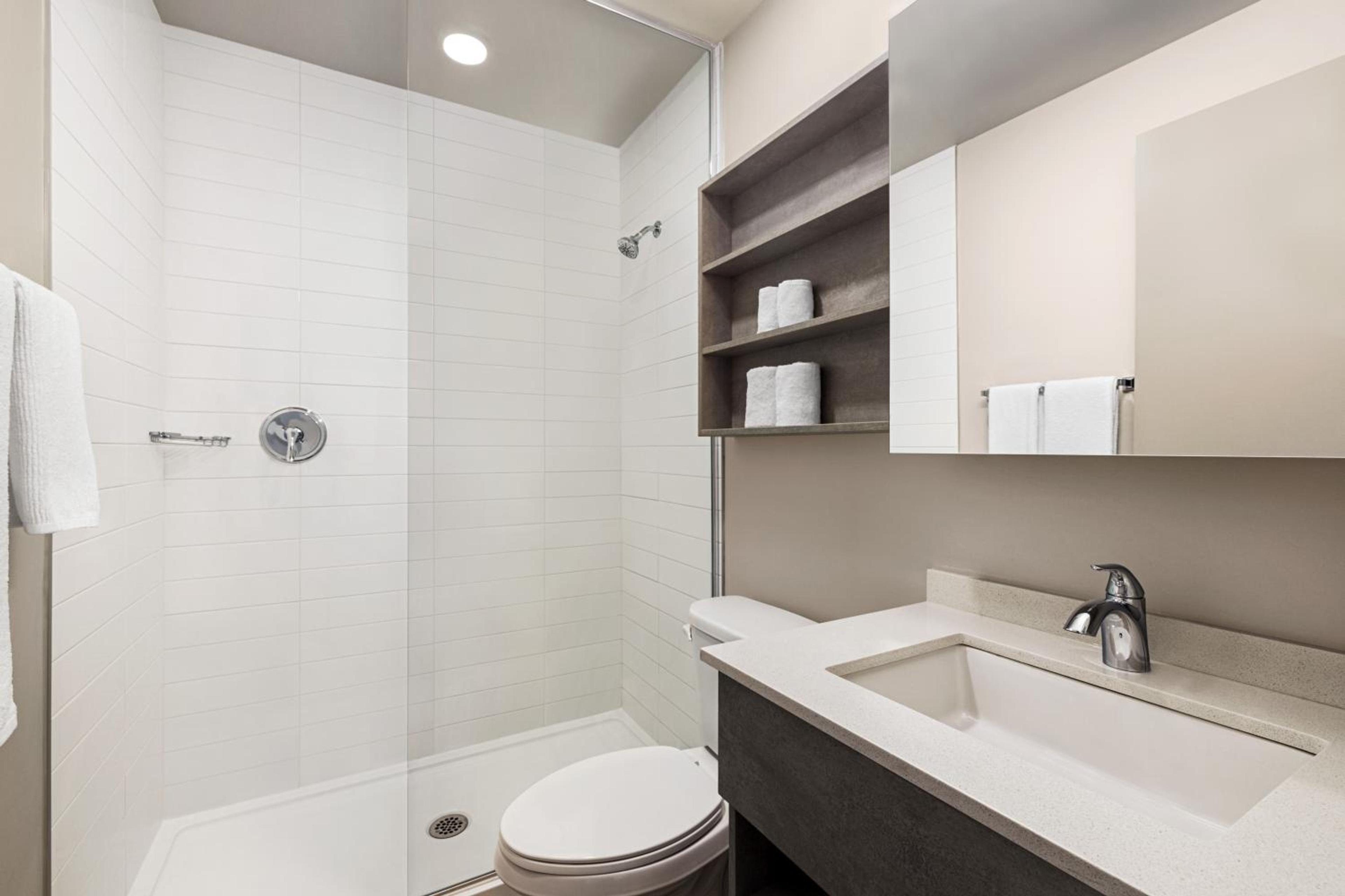 Microtel Inn & Suites Montreal Airport-Dorval QC