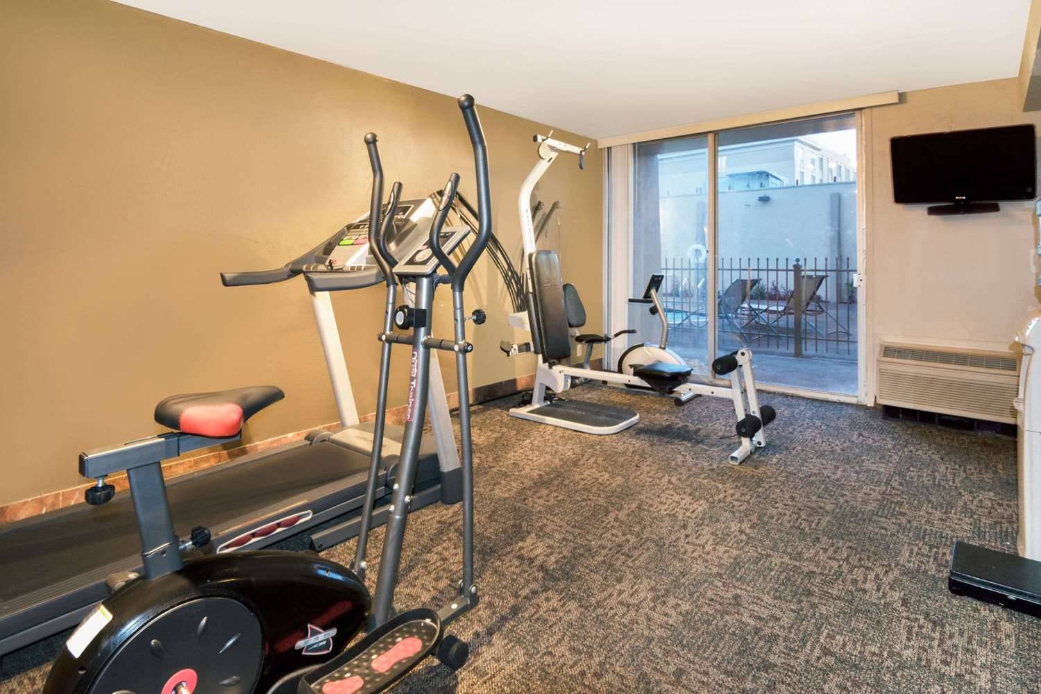 Ramada by Wyndham Austin South
