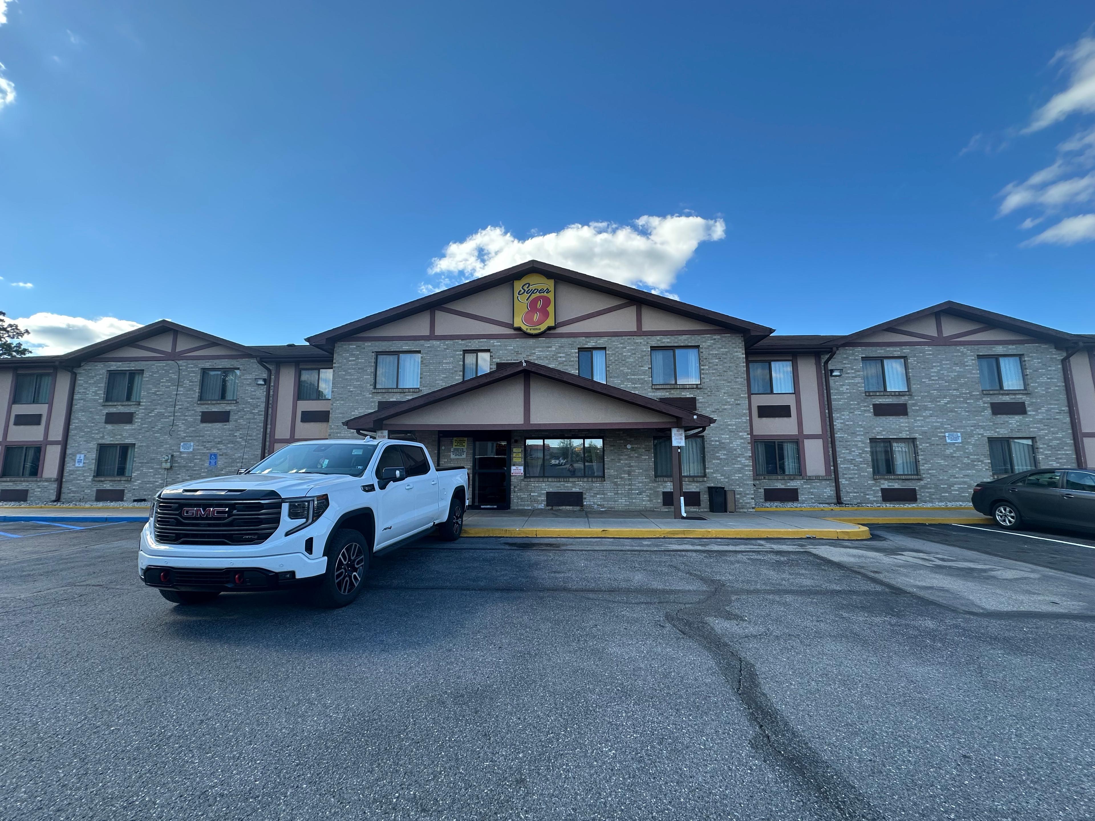 Super 8 by Wyndham Kutztown/Allentown Area