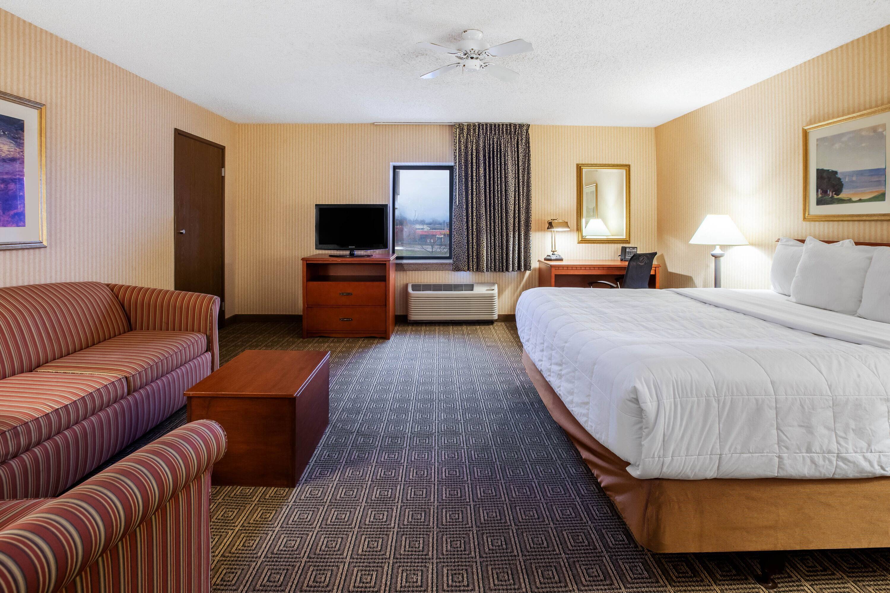 La Quinta Inn by Wyndham Detroit Southgate
