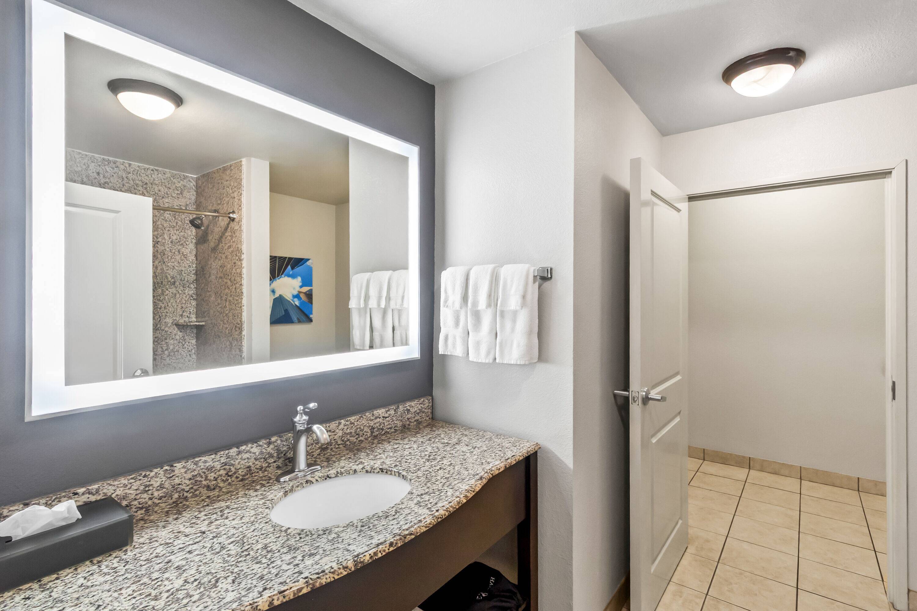 La Quinta Inn & Suites by Wyndham Houston Energy Corridor