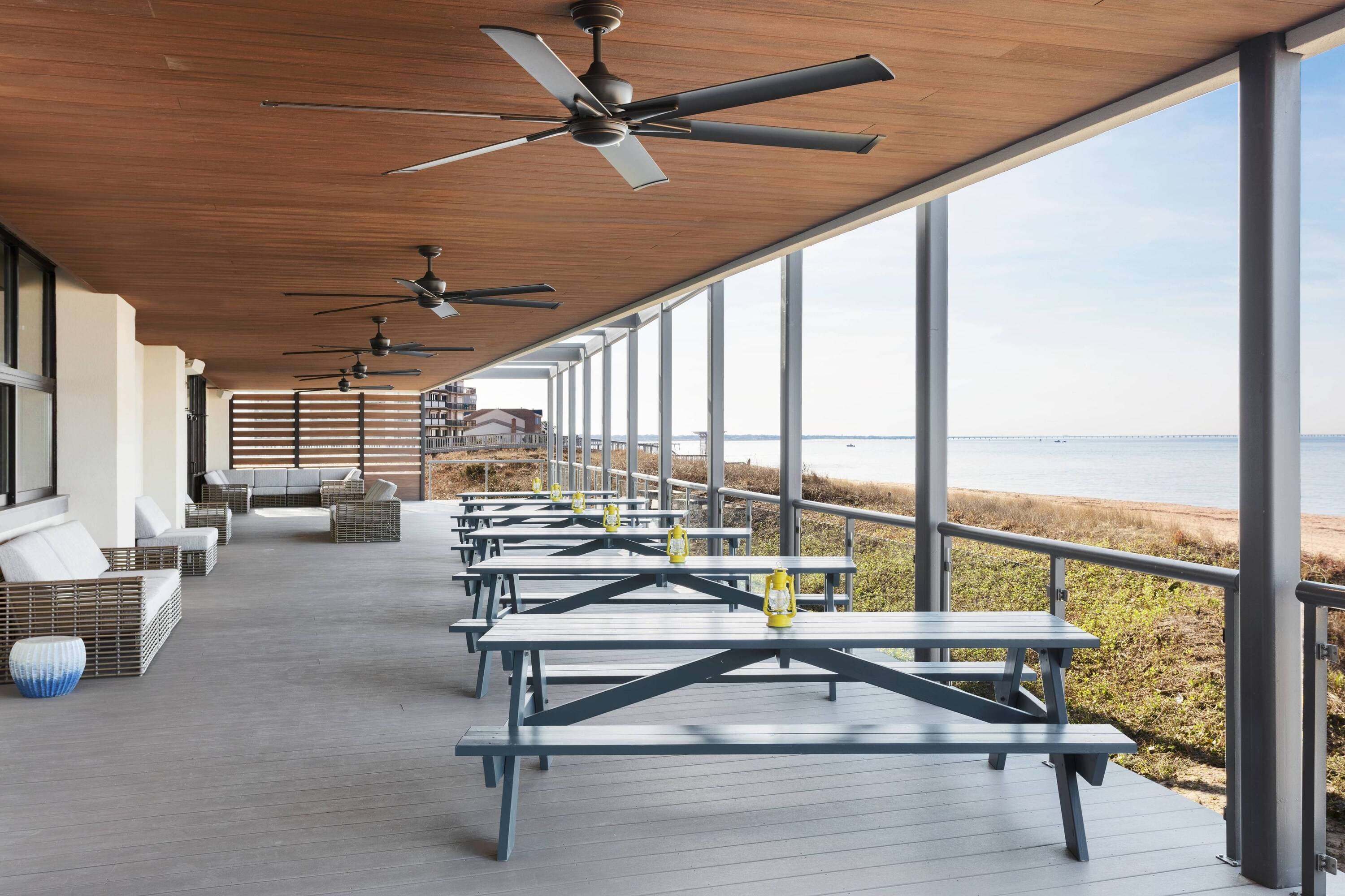 Delta Hotels by Marriott Virginia Beach Waterfront Suites