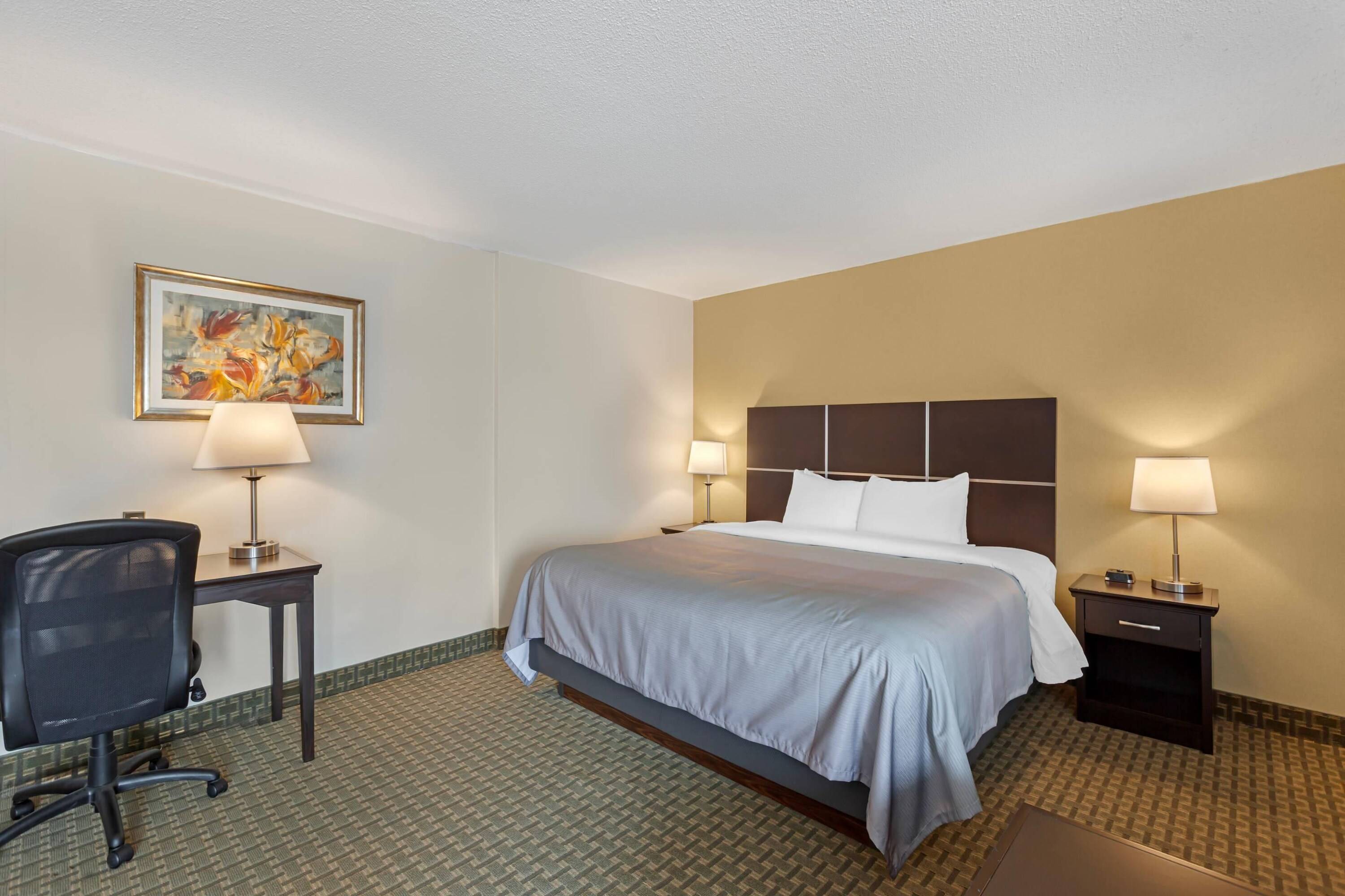 Quality Inn & suites Mississauga