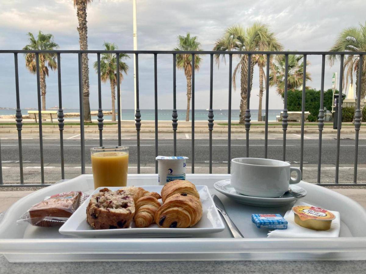 Adonis Six-Fours - Hôtel Le Bel Azur