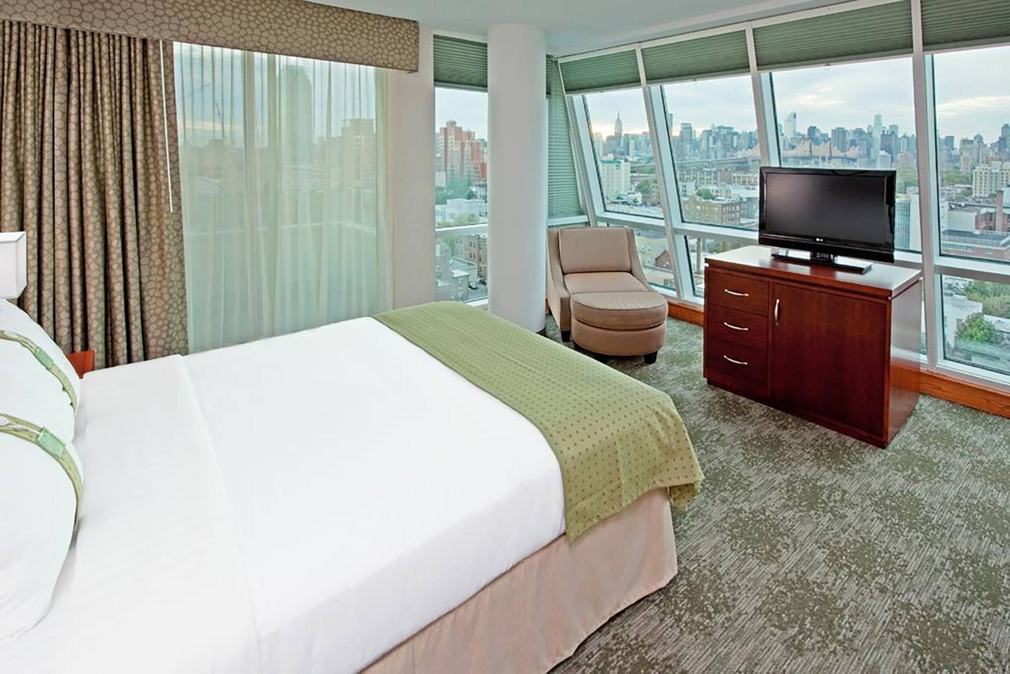 Hotel Holiday Inn Long Island City Manhattan View (Doublon) Holiday Inn Long Island City - Manhattan View, Long Island