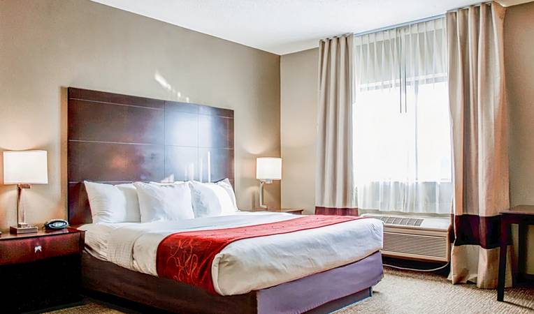 Comfort Suites Lombard/Addison