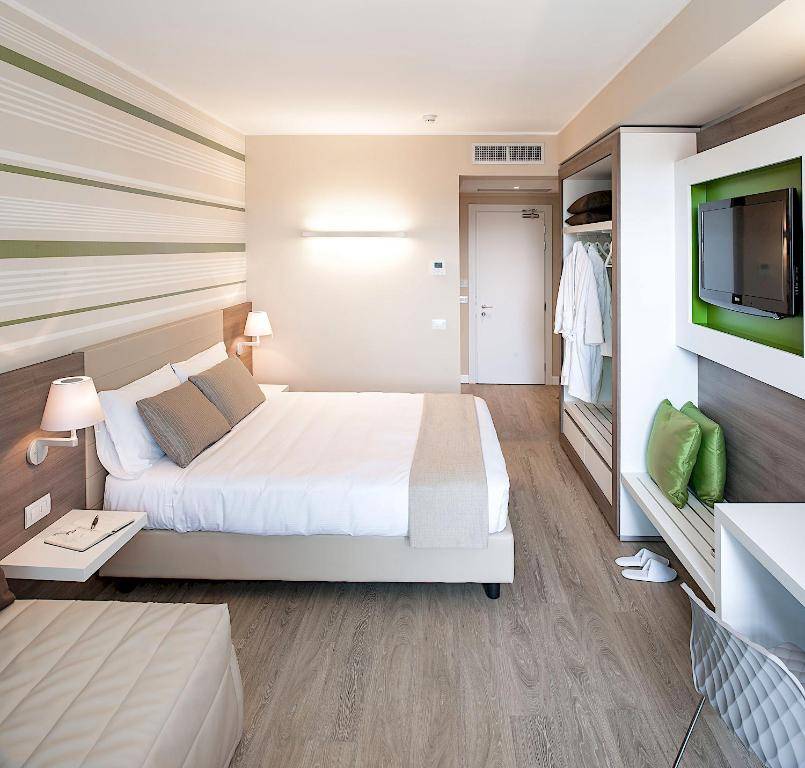 Enjoy Garda Hotel