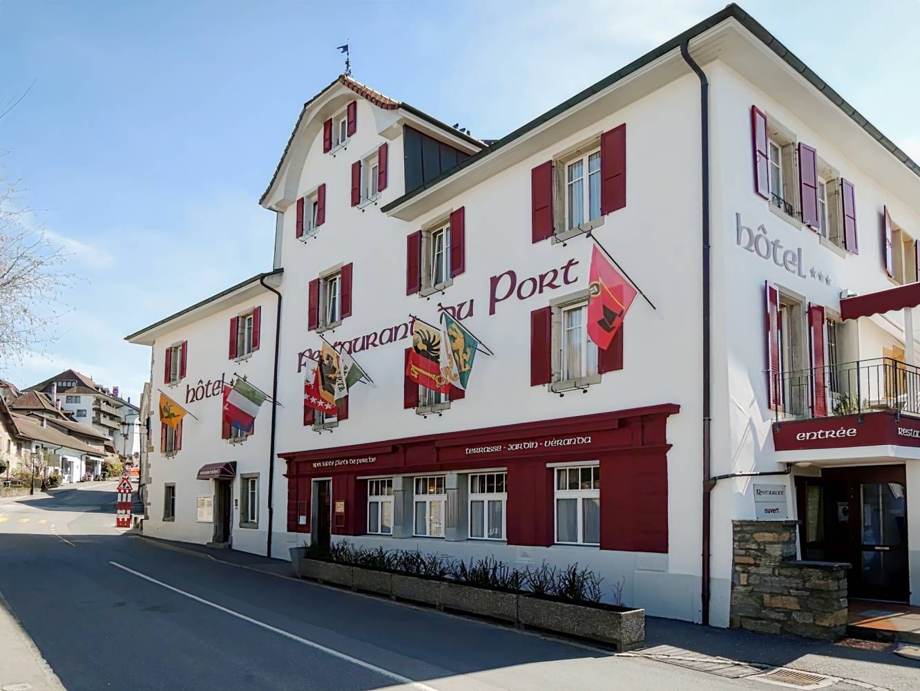 Hôtel du Port