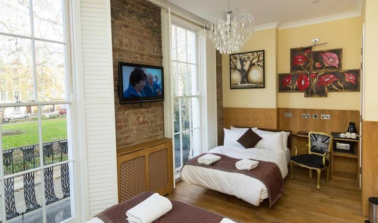 Melville Hotel