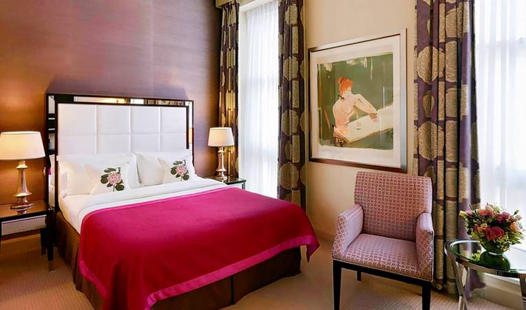 The Mandeville Hotel