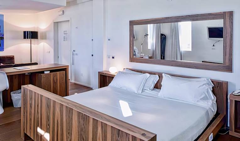 MO.OM Hotel