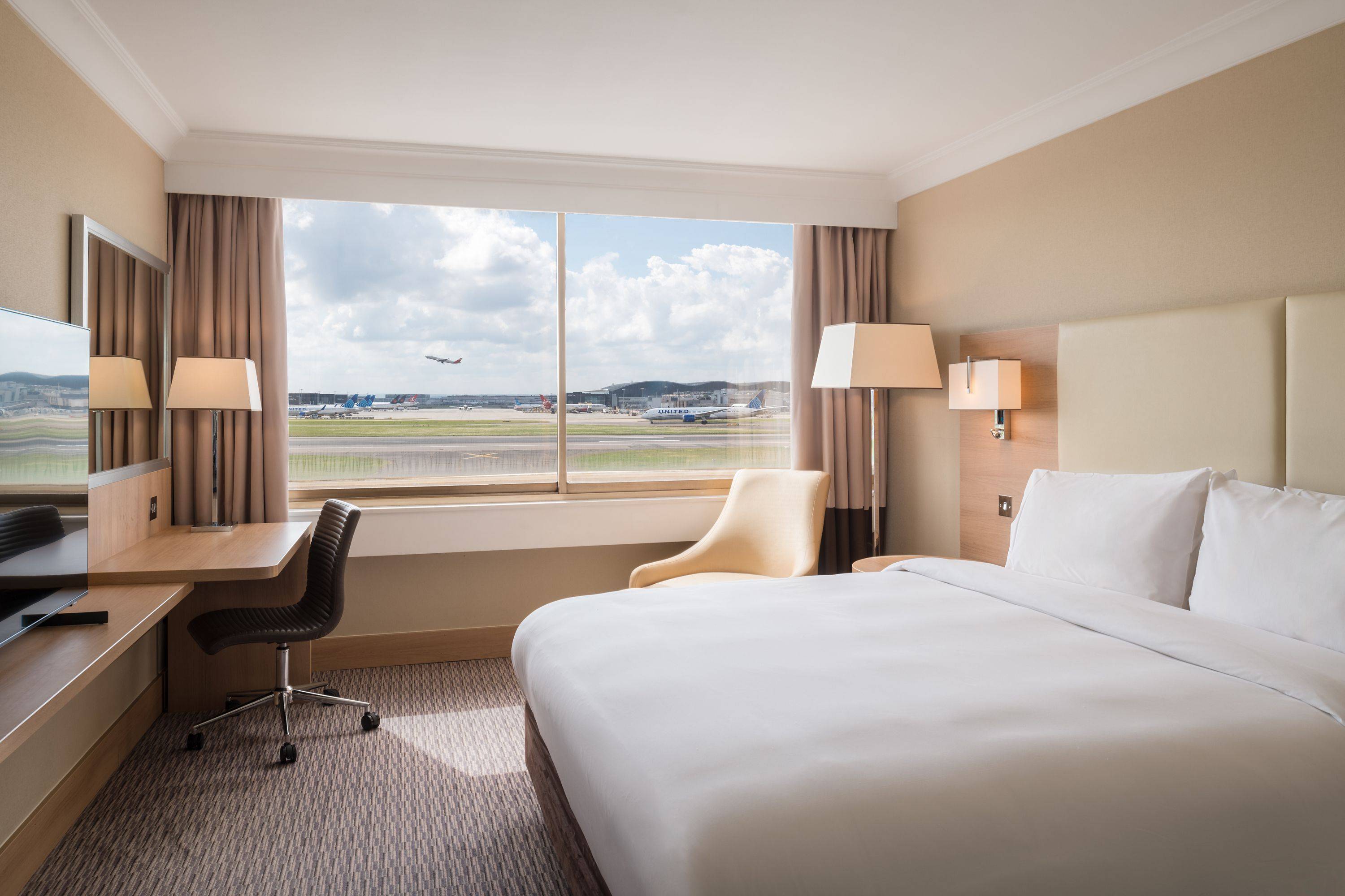Renaissance London Heathrow Hotel