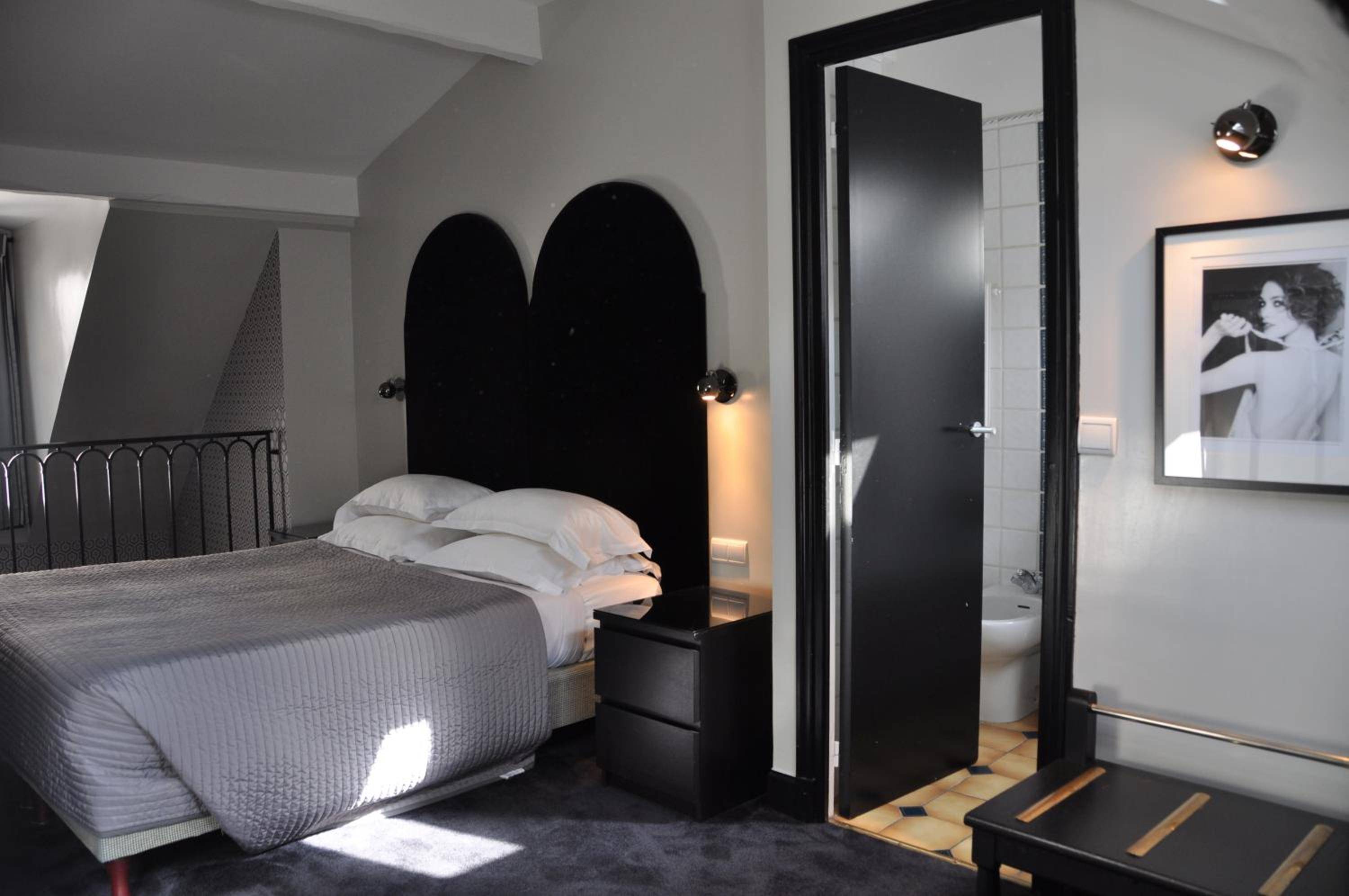 Hôtel Noir