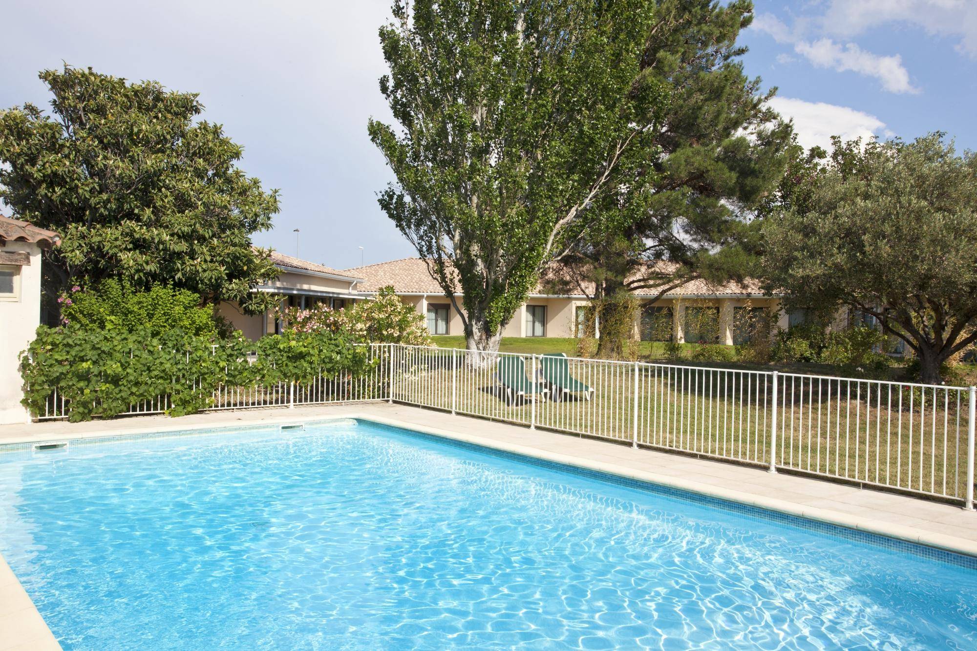 Best Western Hôtel Le Paradou Avignon Sud