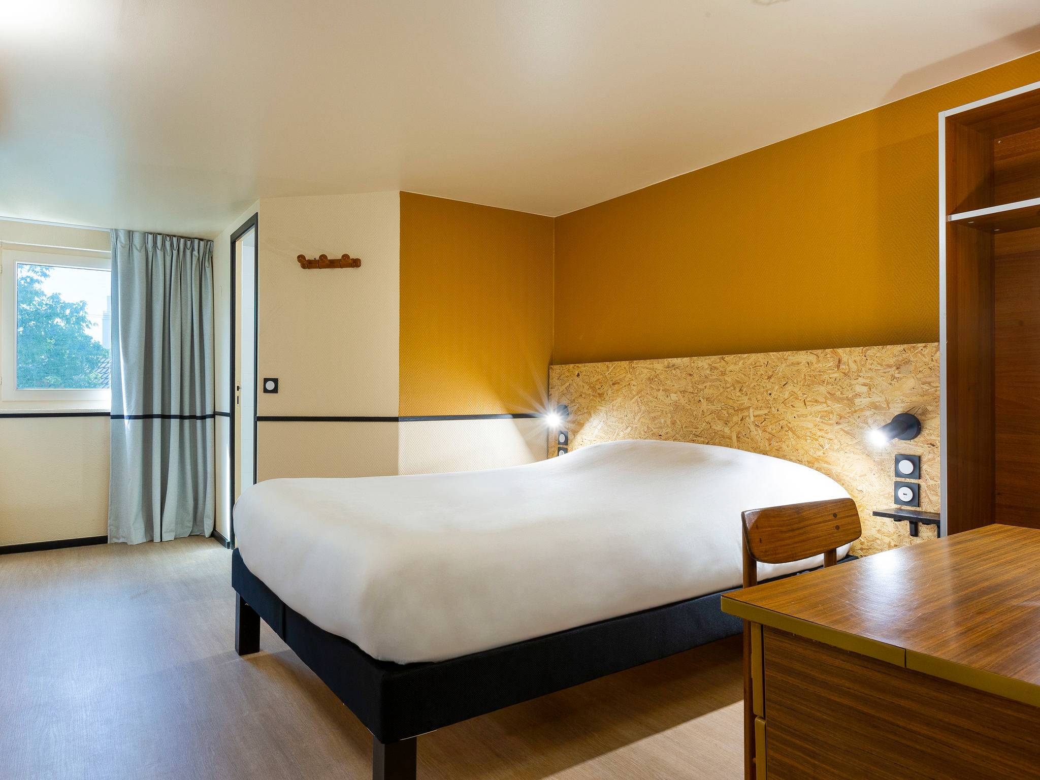 Greet Hôtel Villeneuve la Garenne