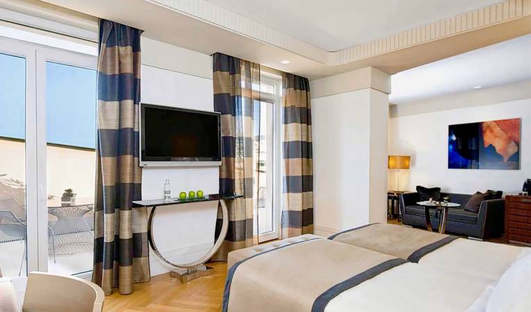 Hotel Meliá Genova