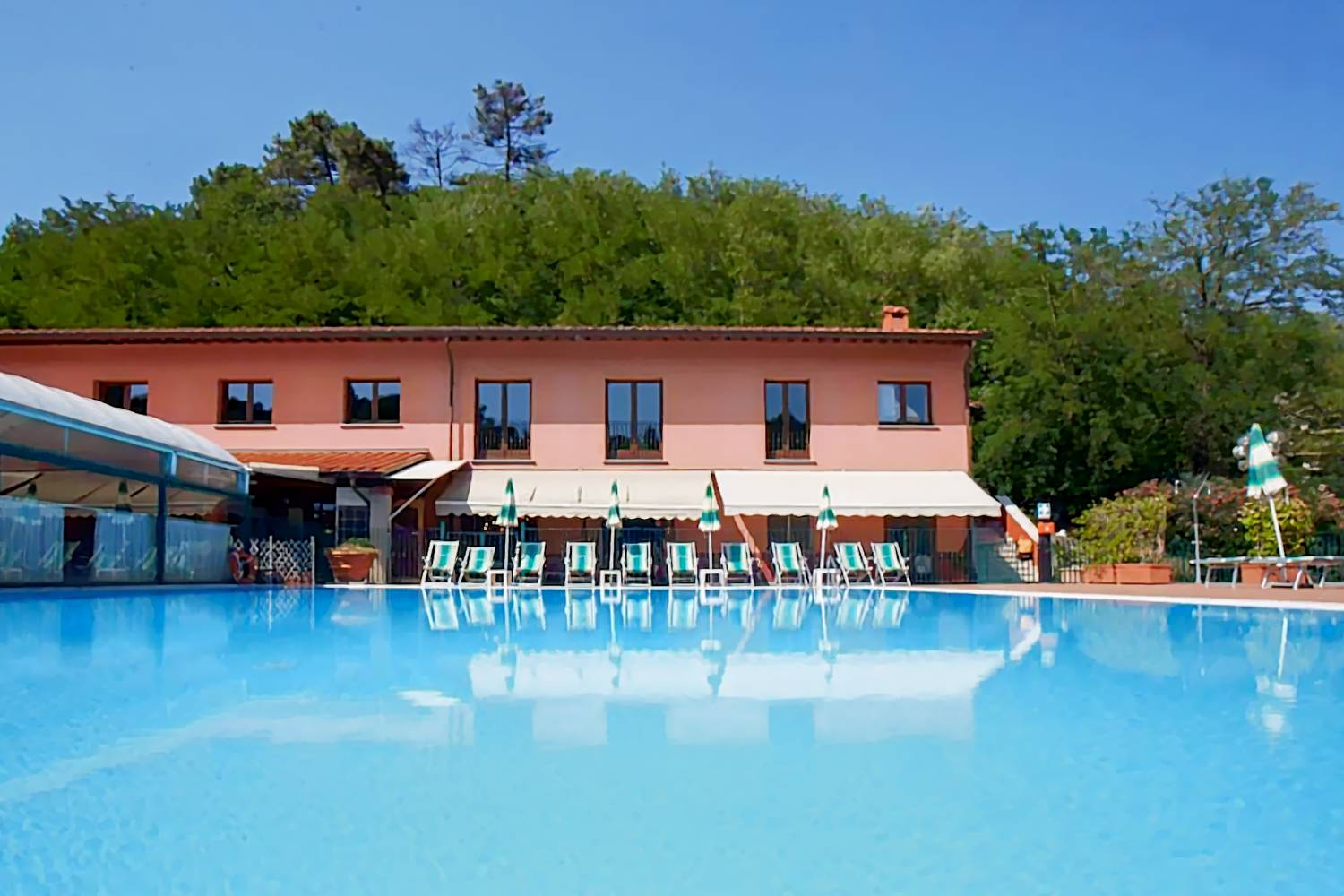 Hotel Lago Verde