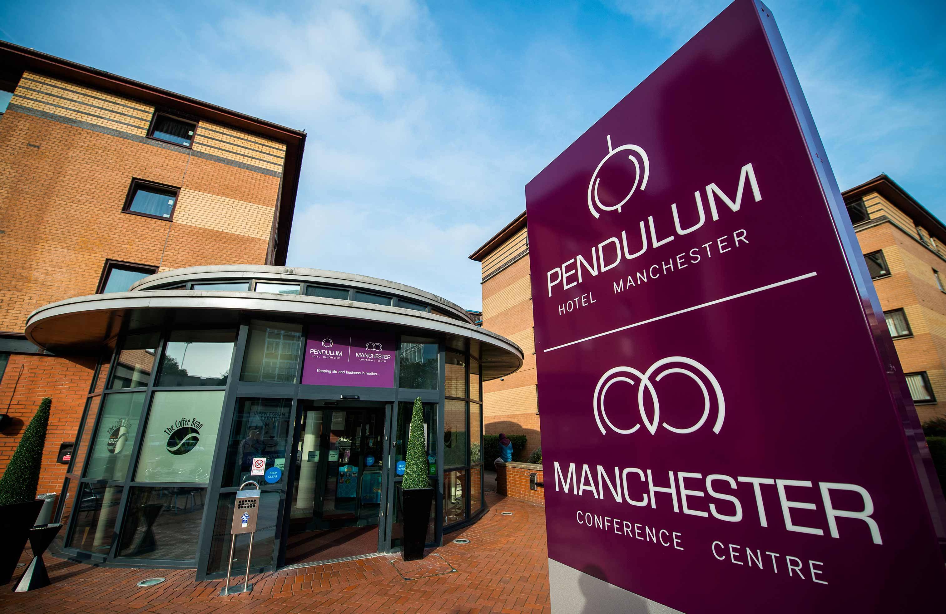 Pendulum Hotel