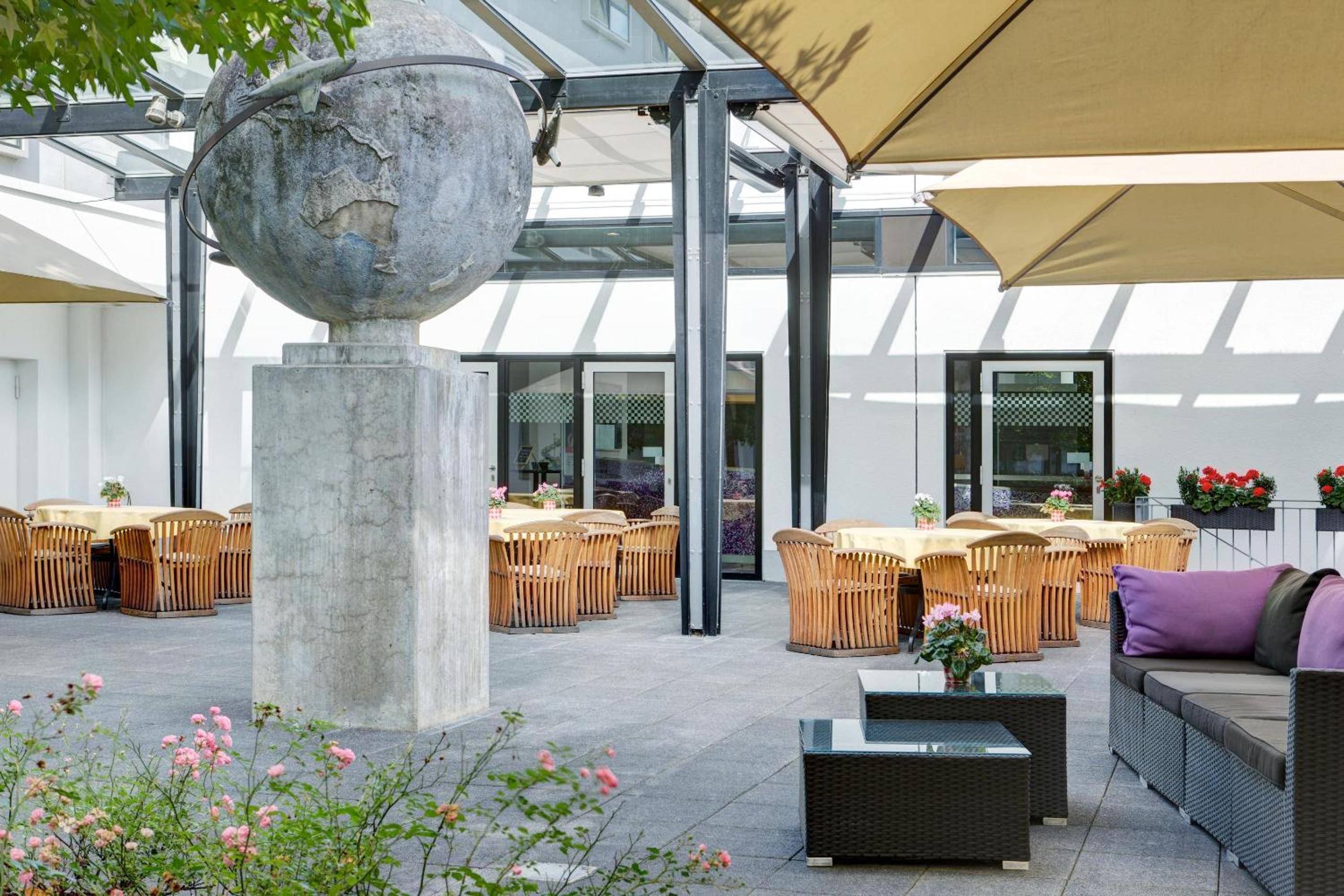 InterCityHotel Frankfurt Airport