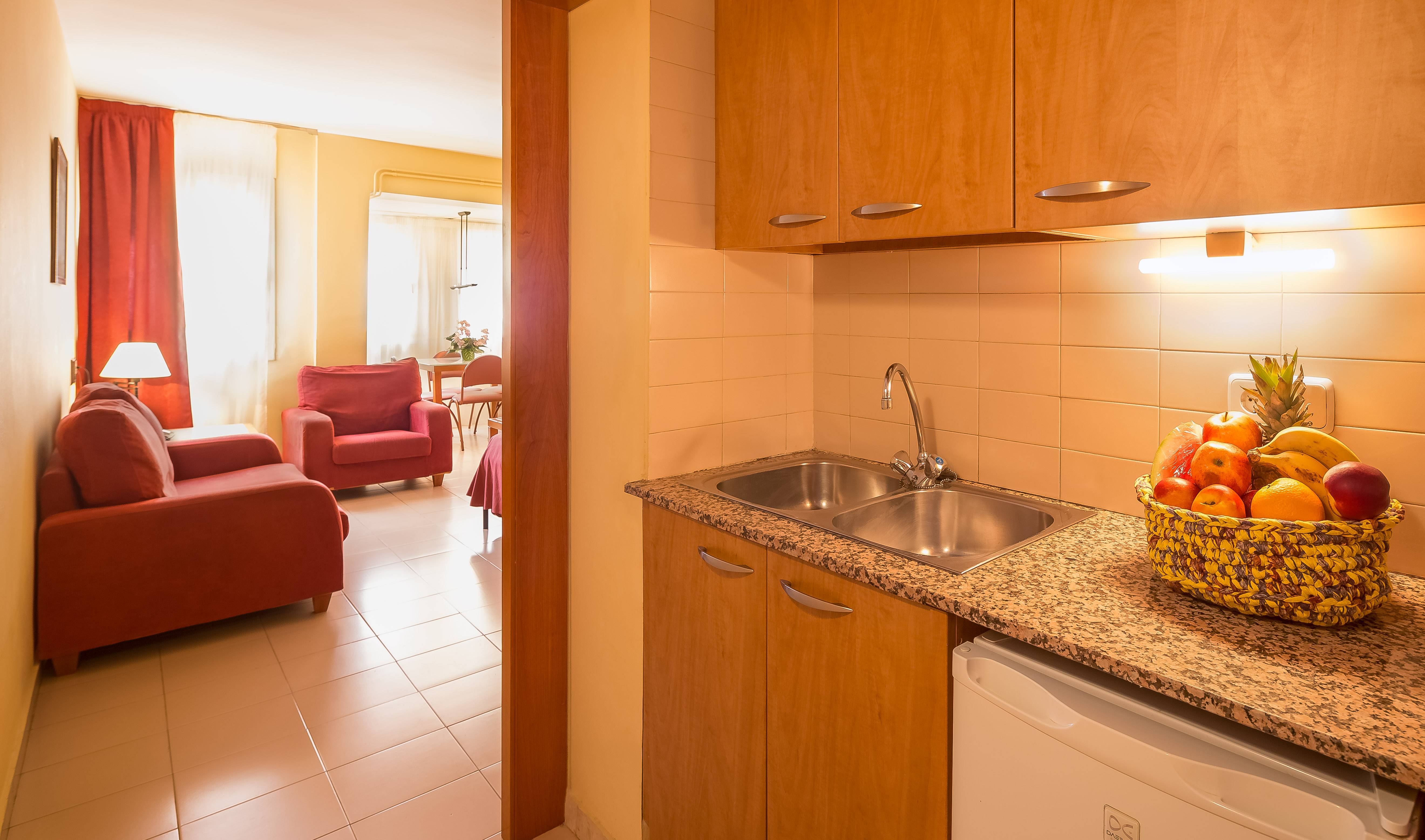 Aparthotel Bertrán